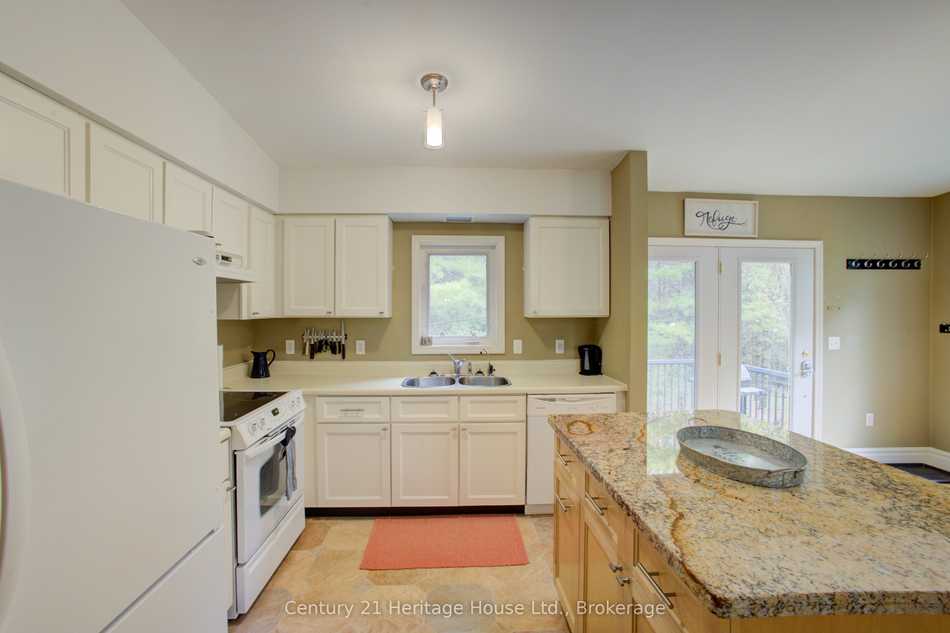 262845 Varney Road Property Photo 15