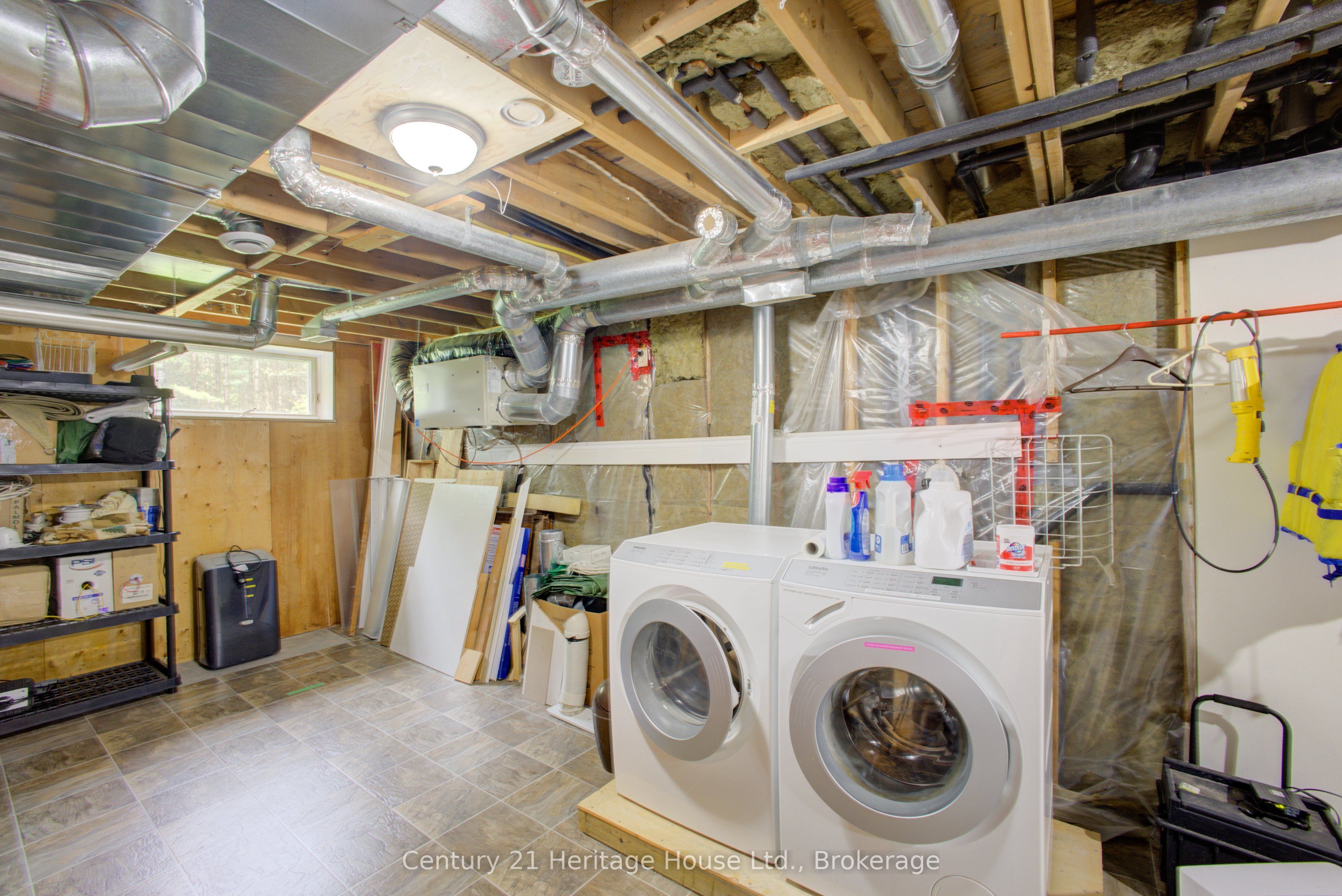 262845 Varney Road Property Photo 28