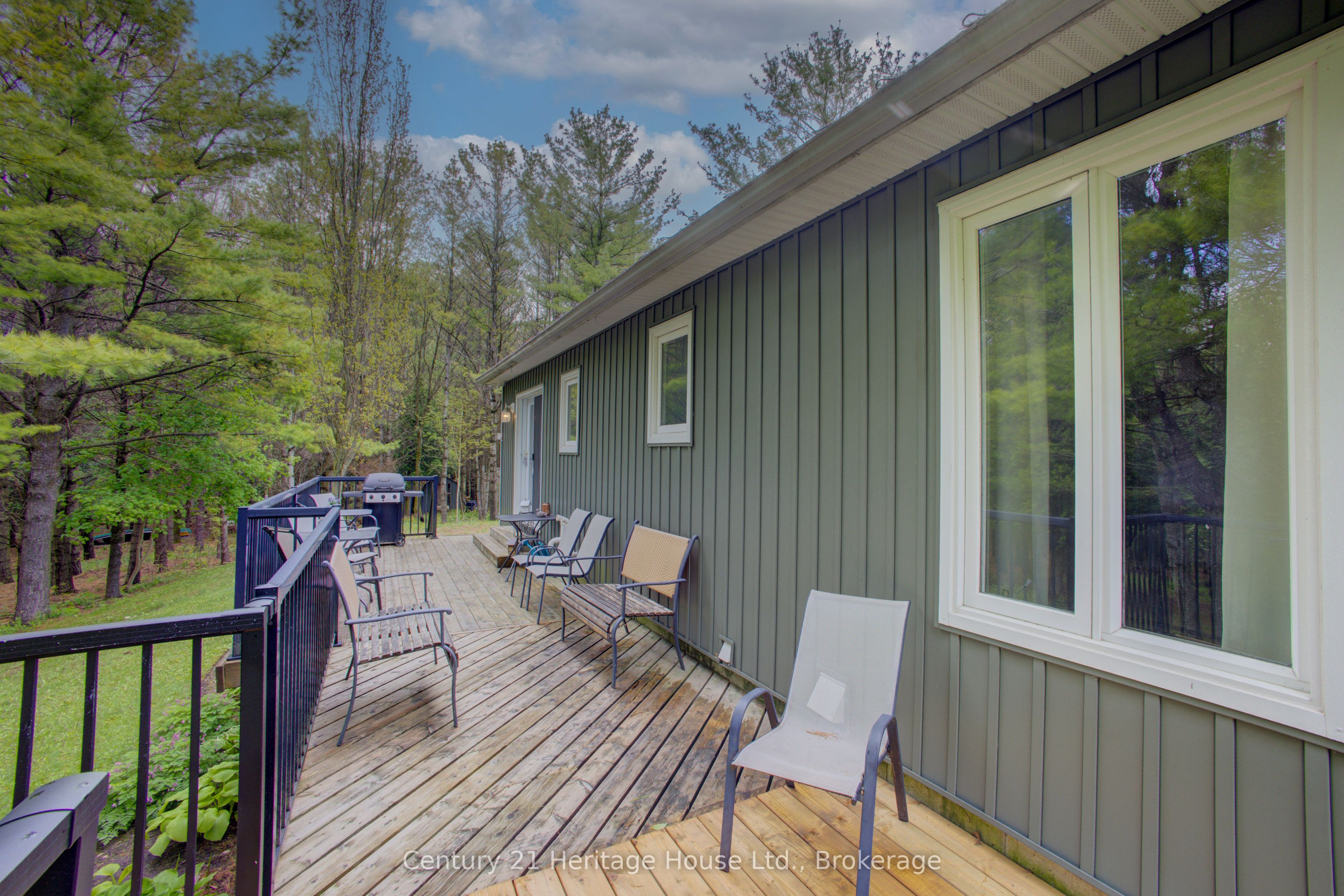 262845 Varney Road Property Photo 32