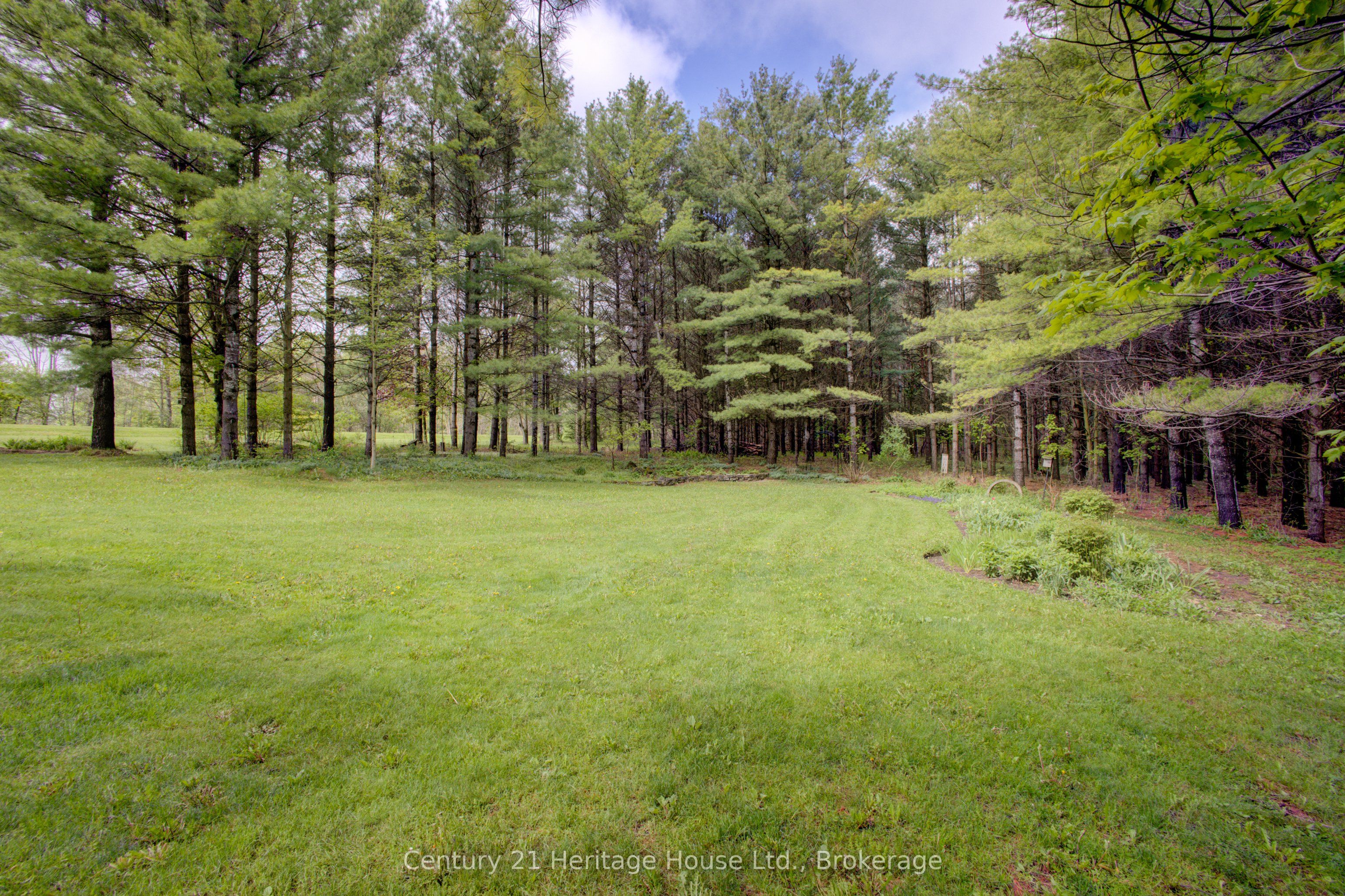 262845 Varney Road Property Photo 40