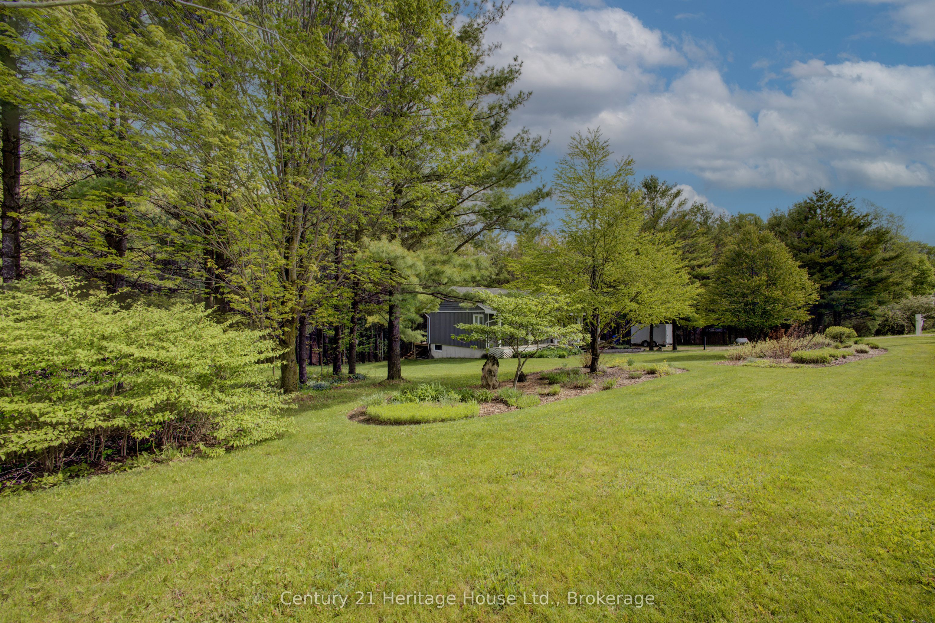 262845 Varney Road Property Photo 43