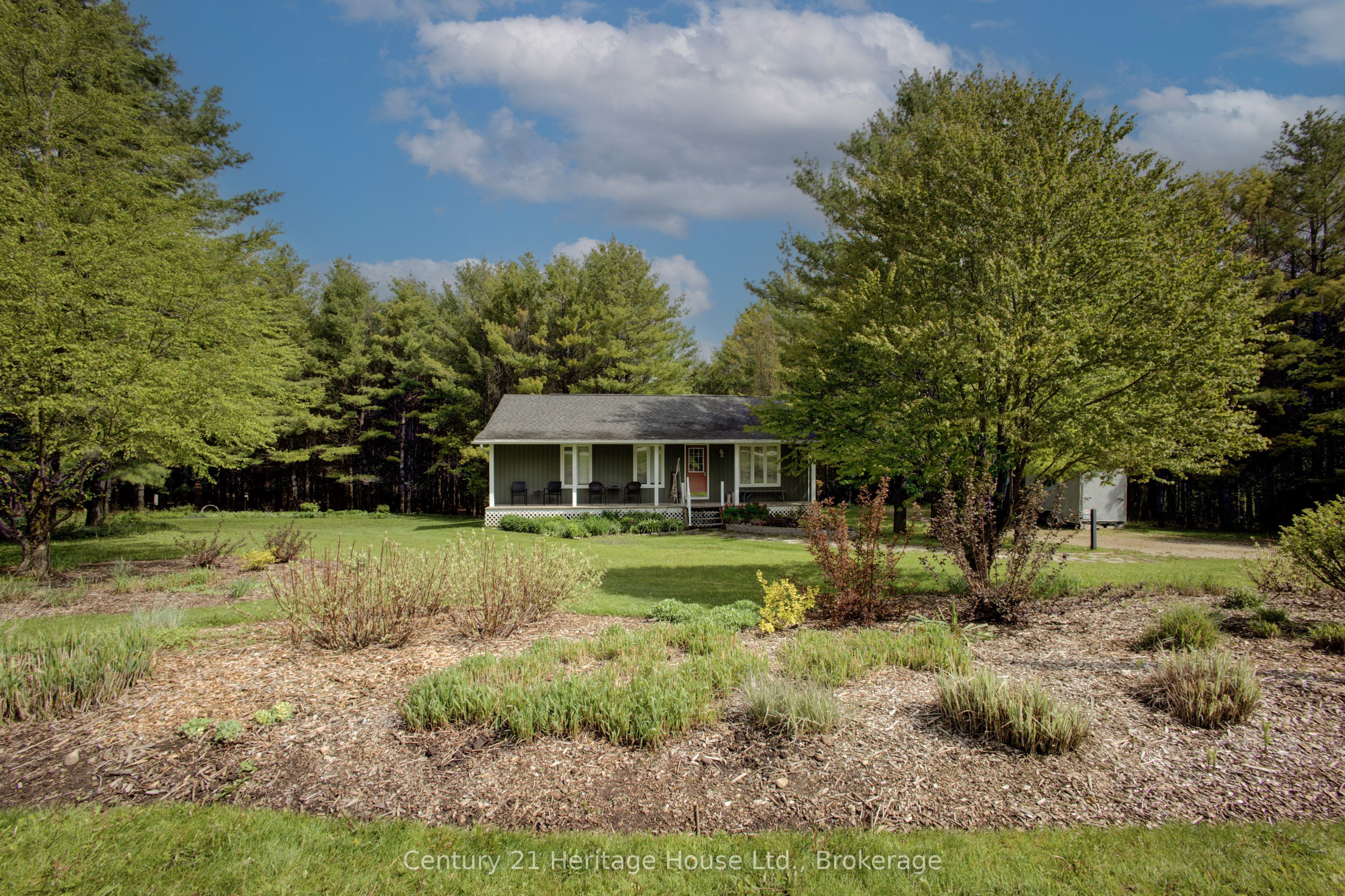 262845 Varney Road Property Photo 45