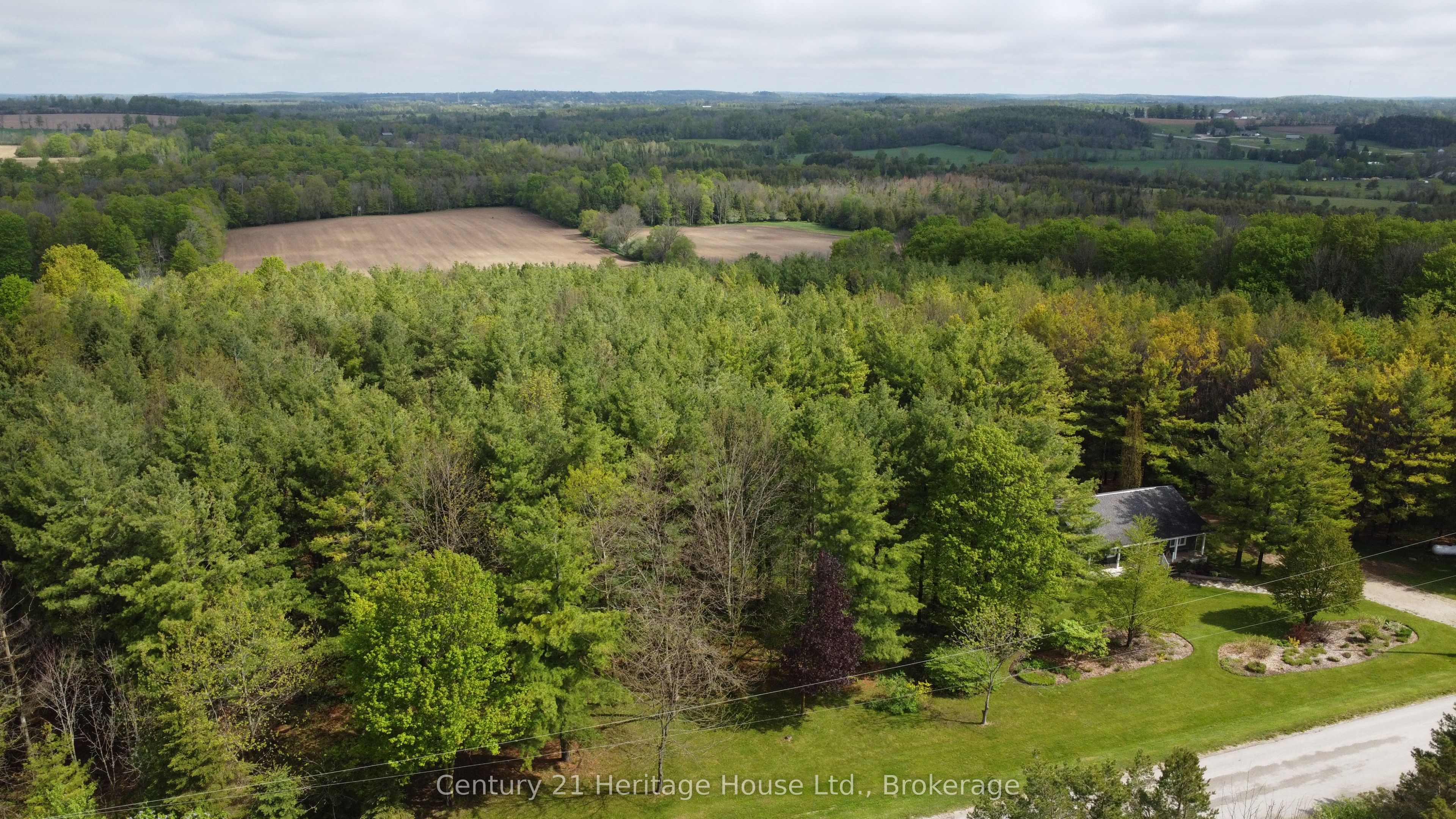 262845 Varney Road Property Photo 47