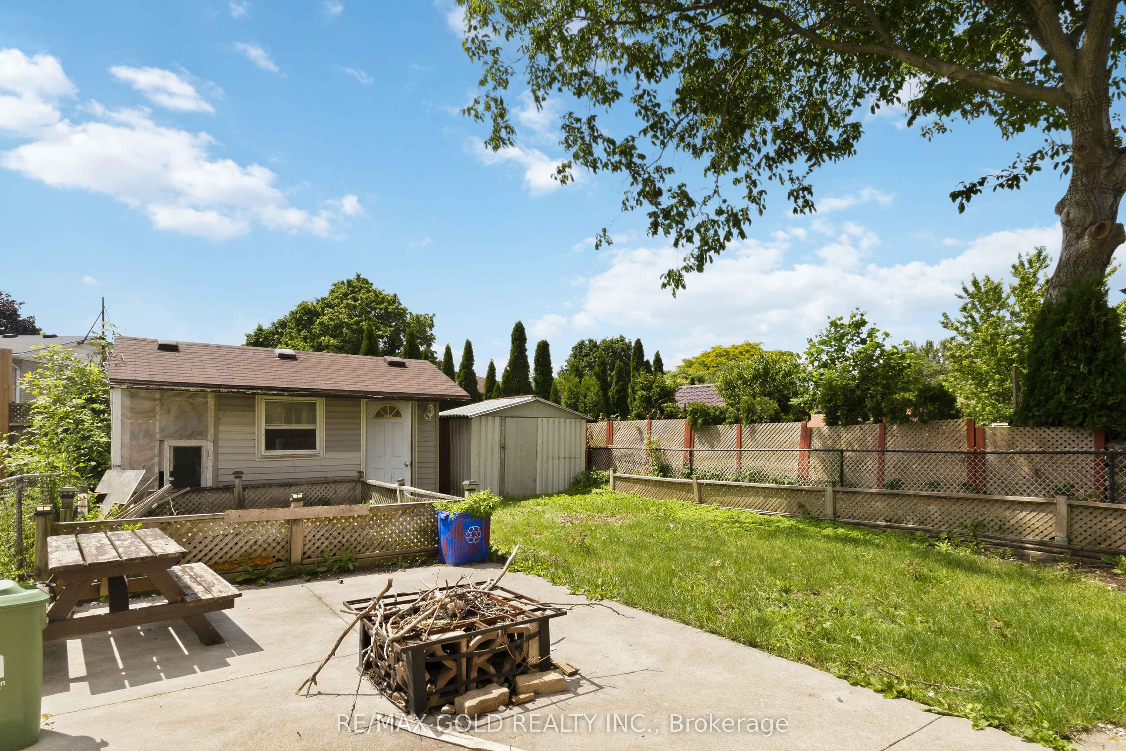 318 Admiral Drive Property Photo 23