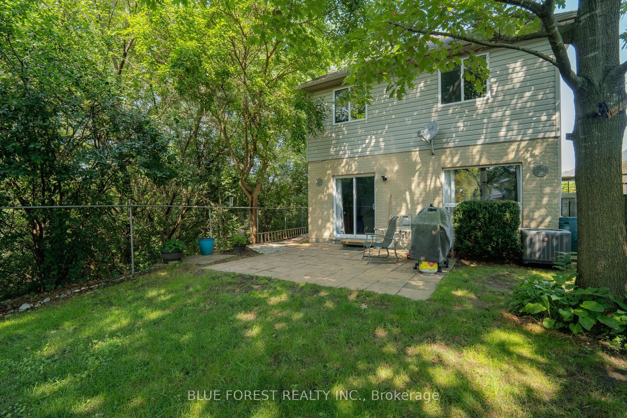 1233 Crosscreek Crescent Property Photo 42