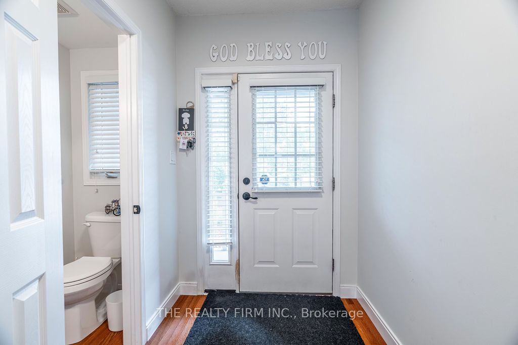 320 Ambleside Drive 30 Property Photo 3