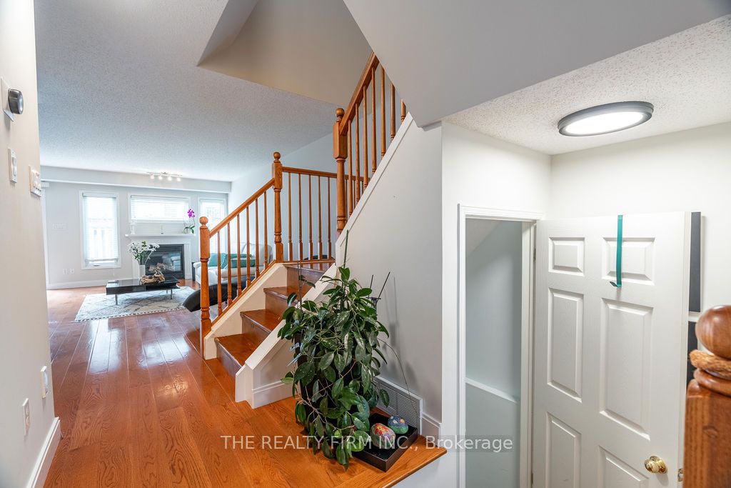 320 Ambleside Drive 30 Property Photo 6