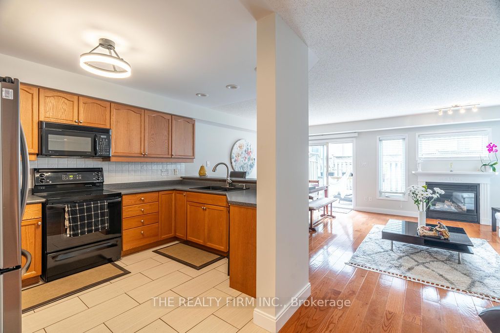 320 Ambleside Drive 30 Property Photo 7