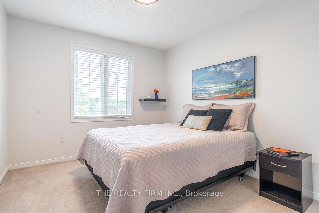 320 Ambleside Drive 30 Property Photo 16