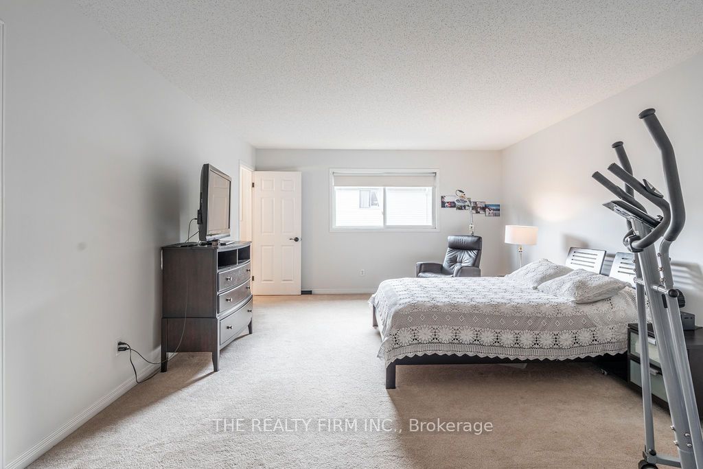 320 Ambleside Drive 30 Property Photo 20