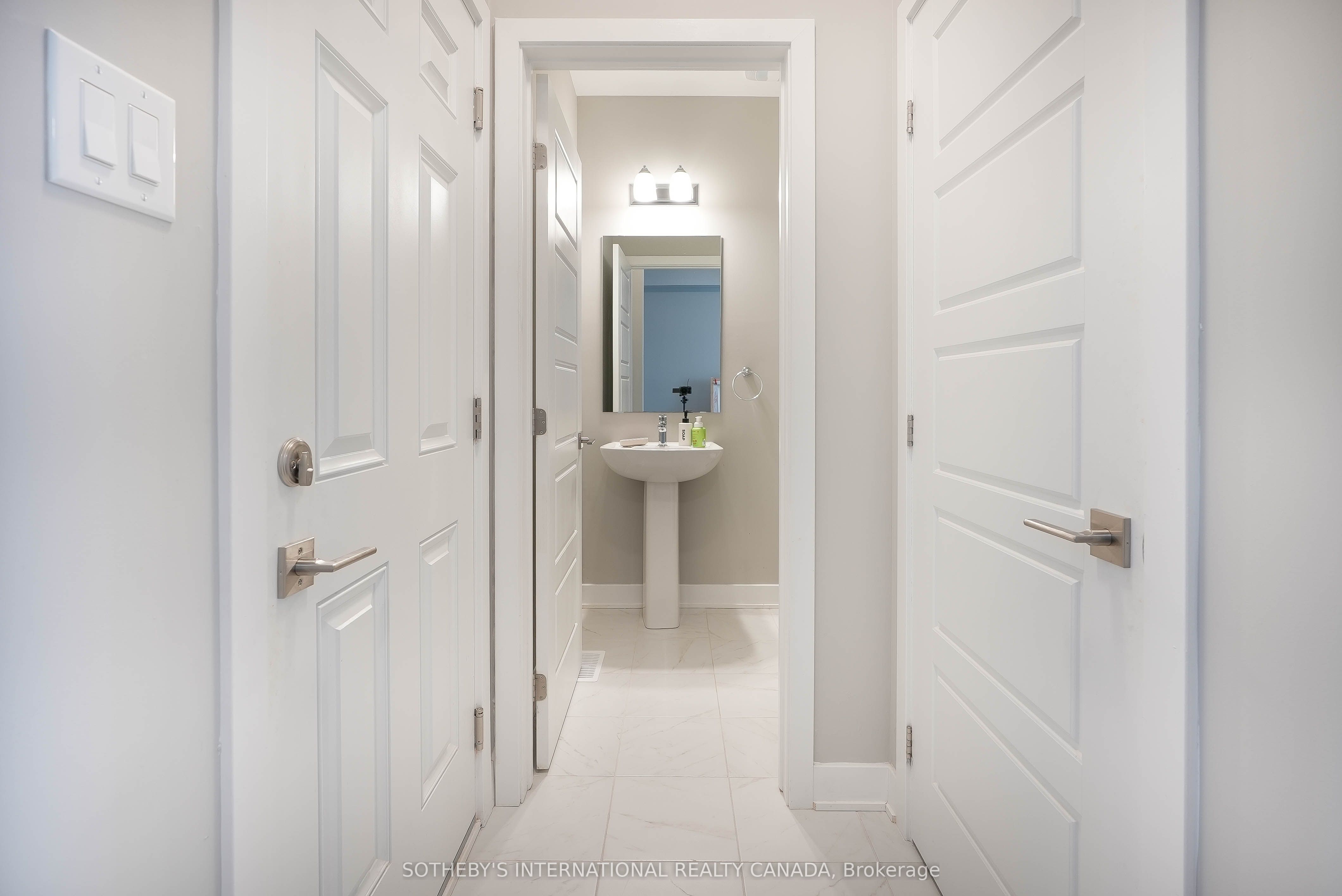 X13686394 Property Photo 6