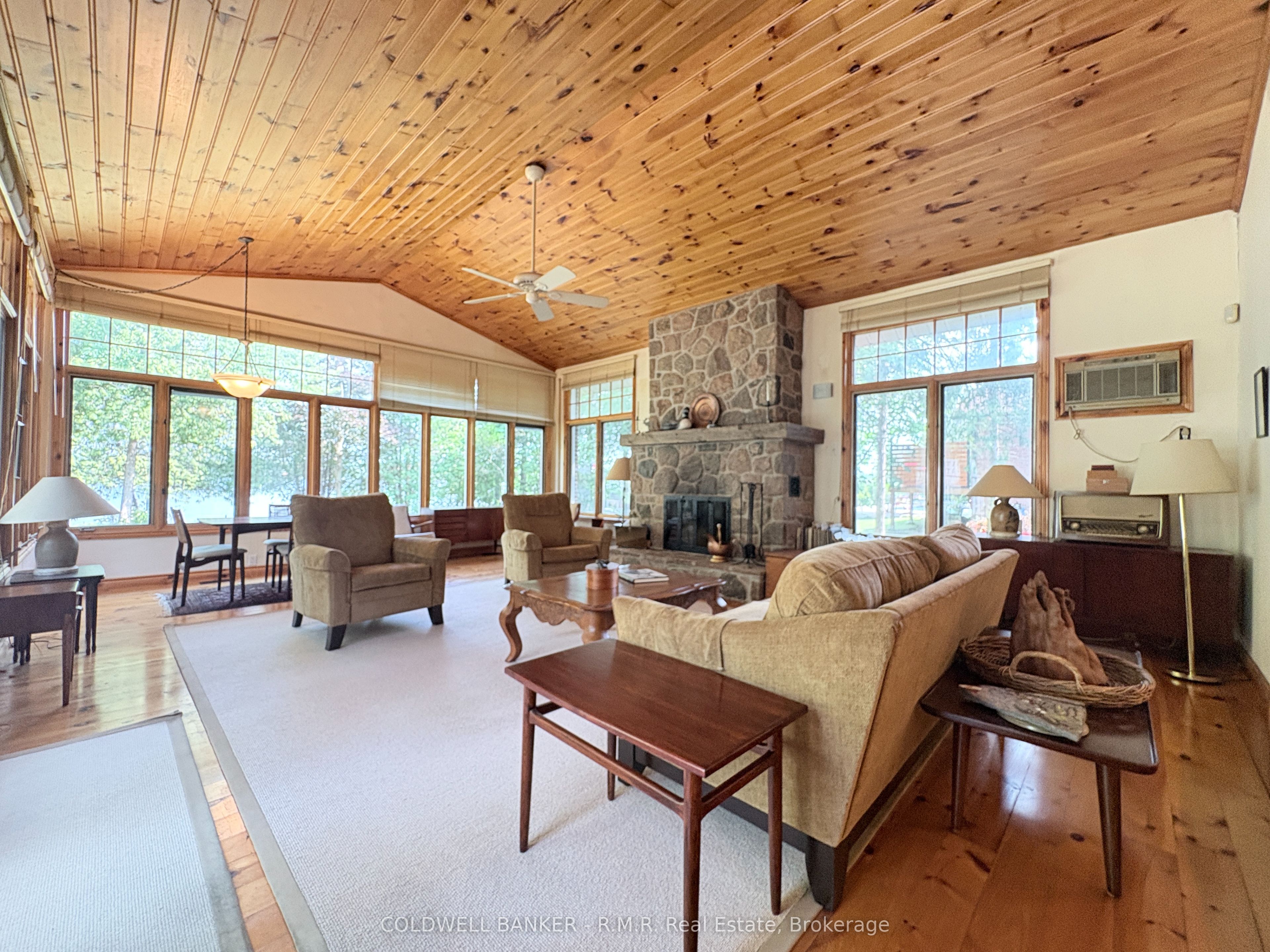 60 Pinewood Boulevard Property Photo 13