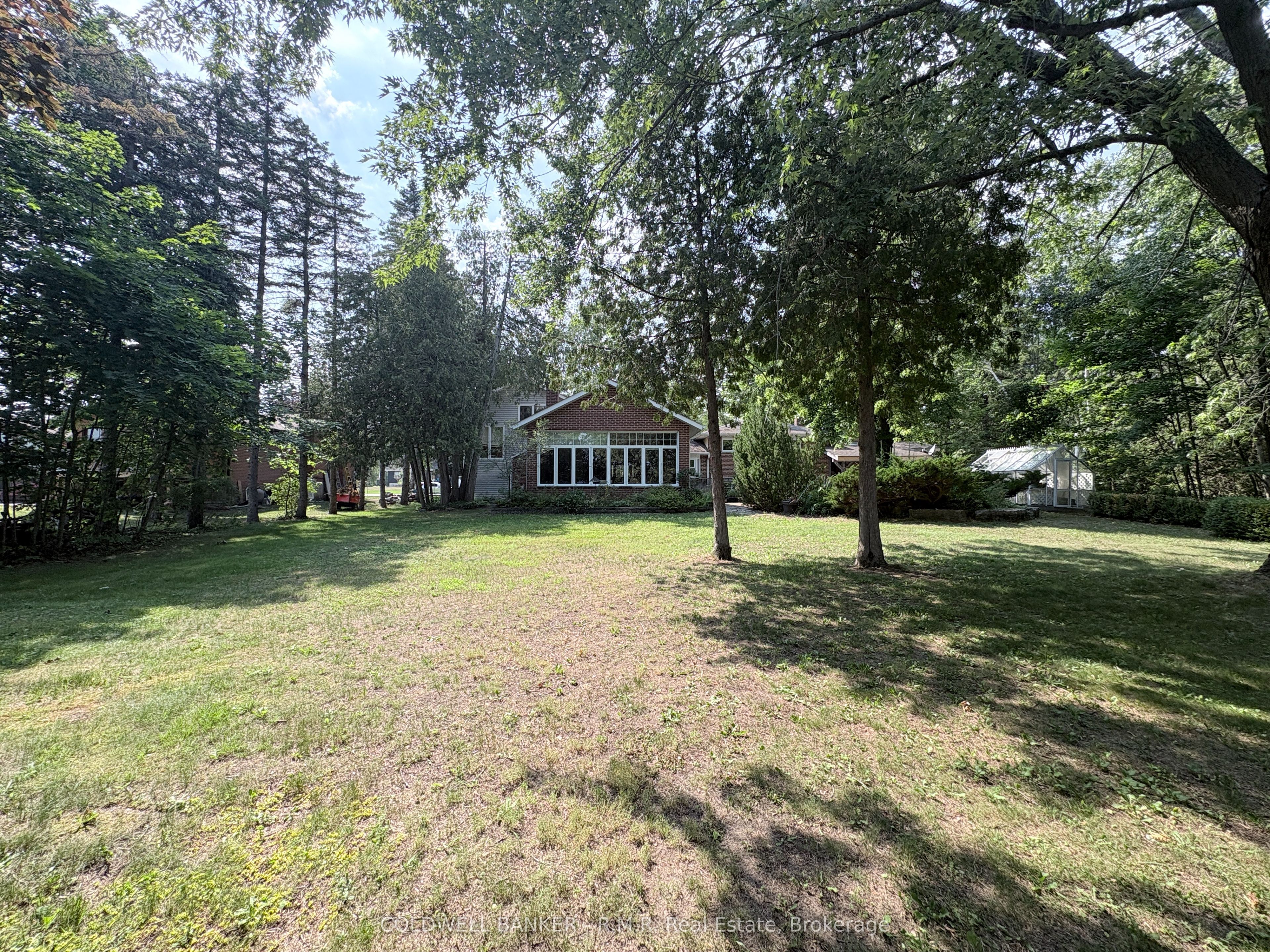60 Pinewood Boulevard Property Photo 25