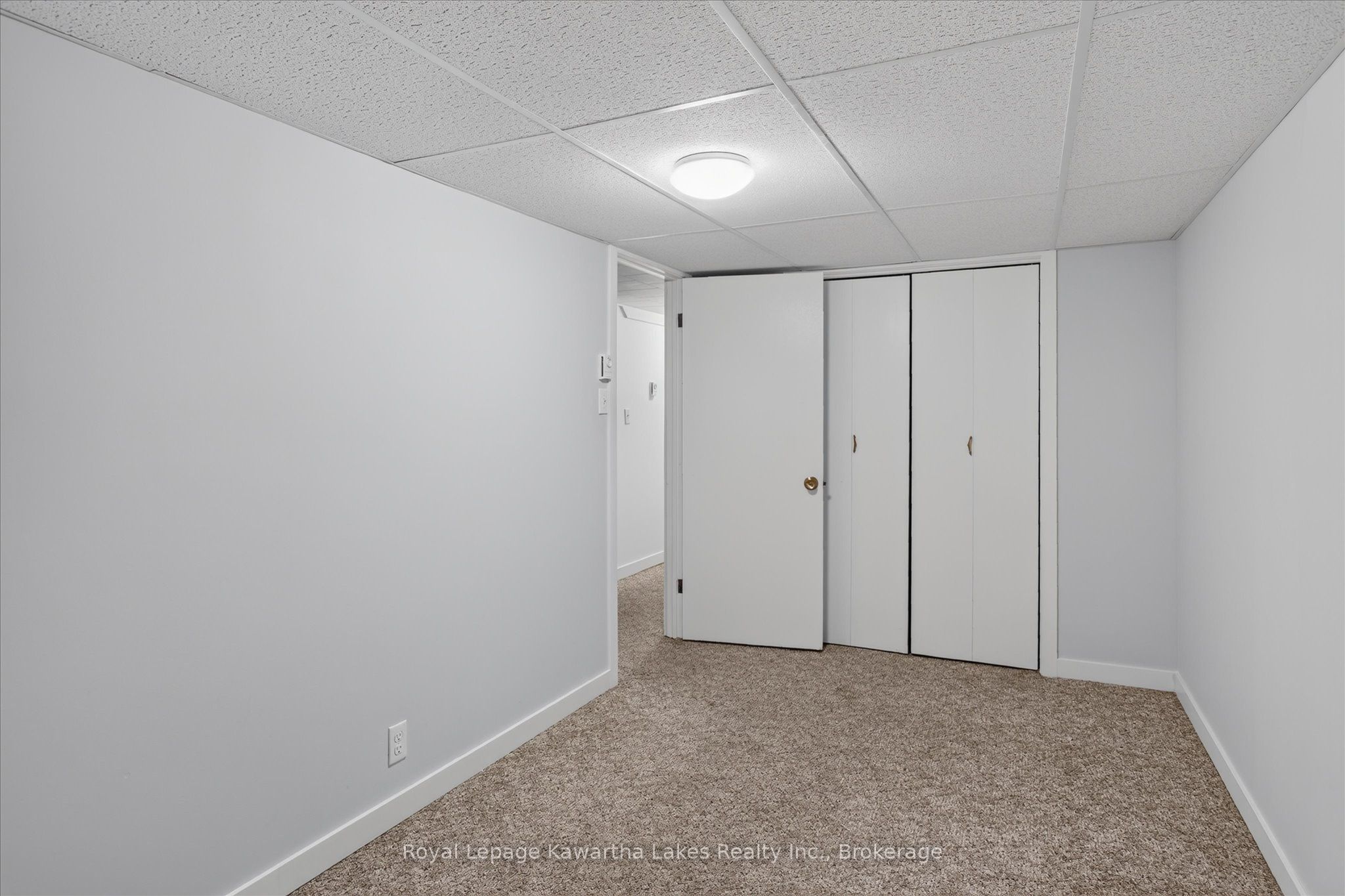 78 Durham Street W Property Photo 37