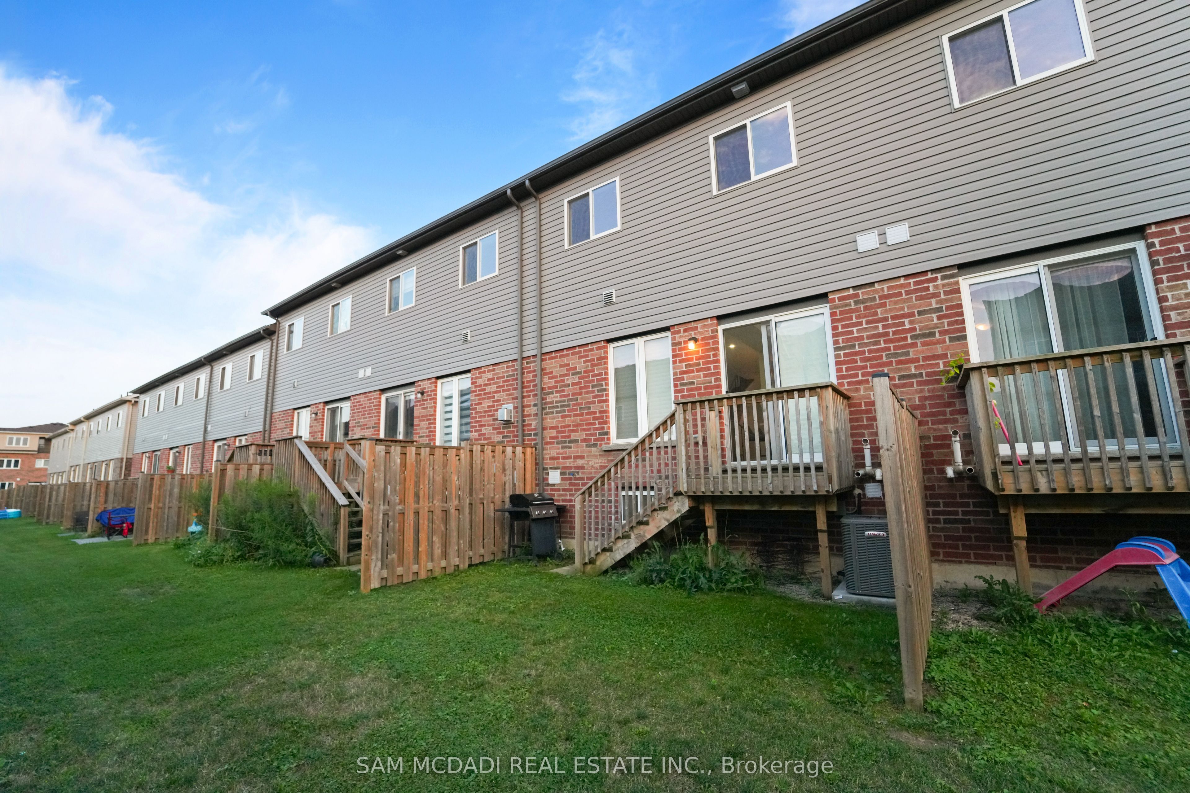 26 Dayman Drive Property Photo 11