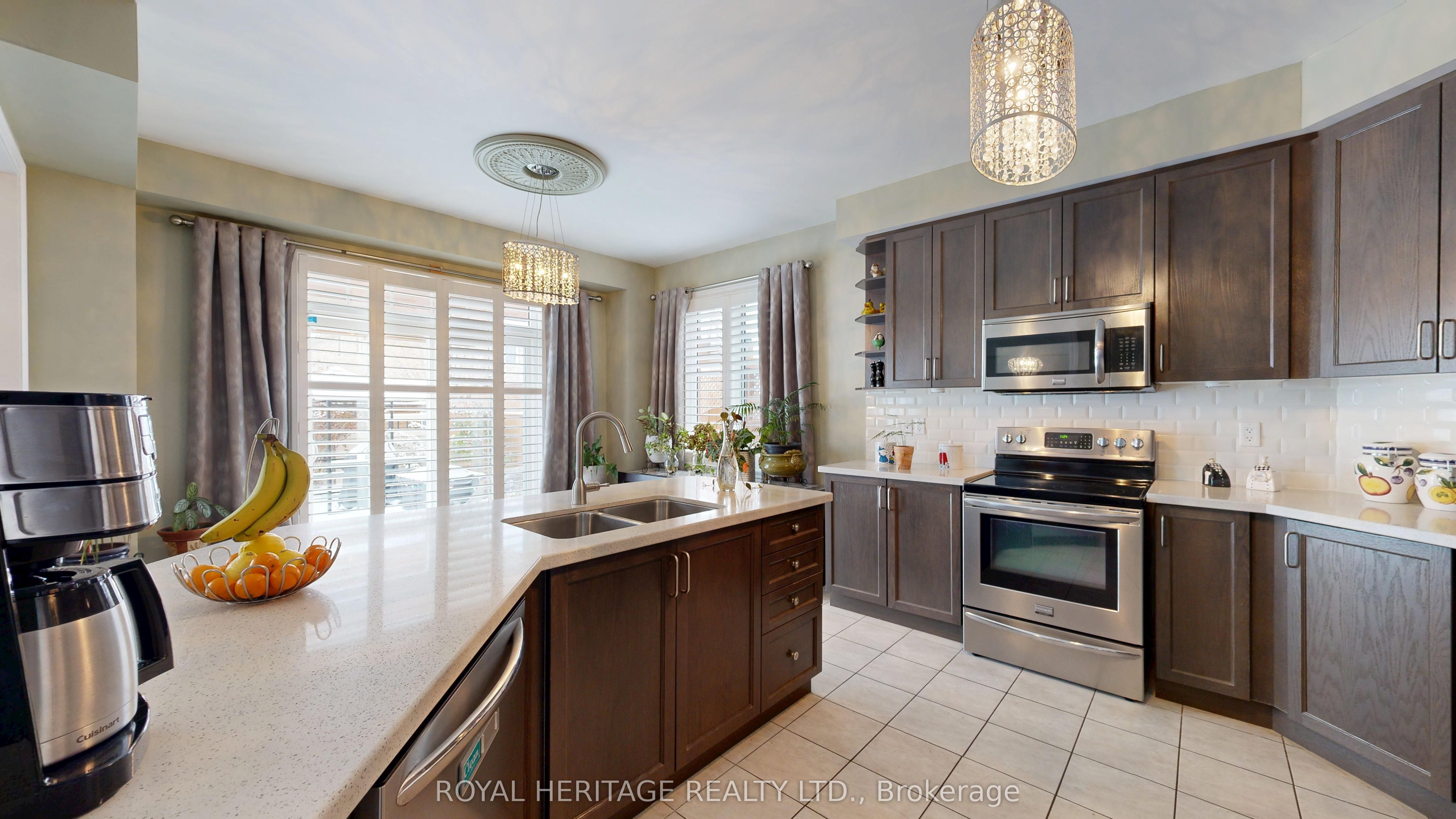 976 Avery Avenue Property Photo 18