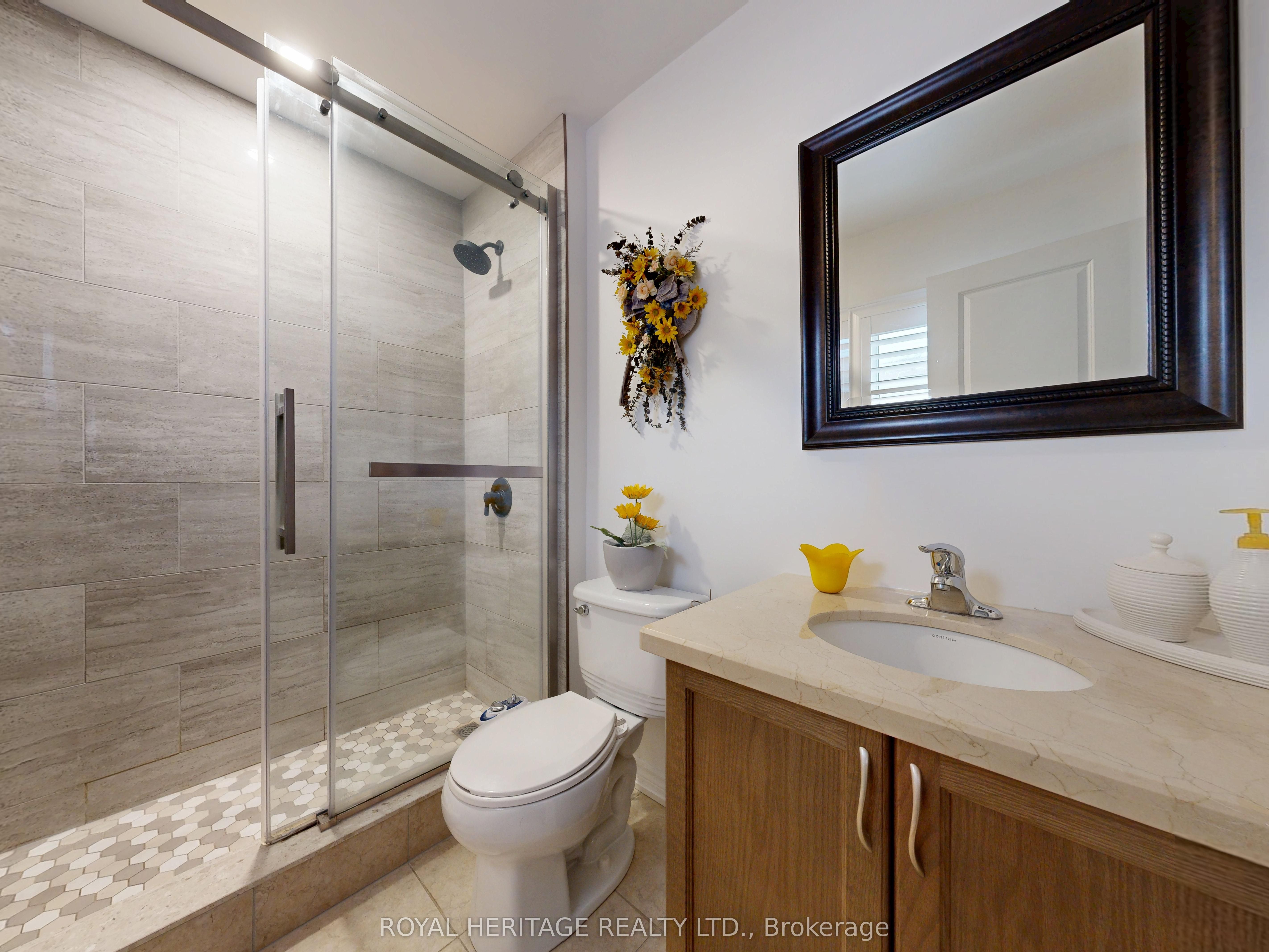 976 Avery Avenue Property Photo 26