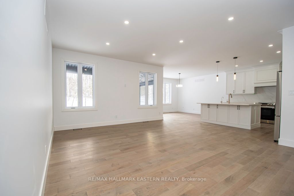 11 Maplewood Court Property Photo 6