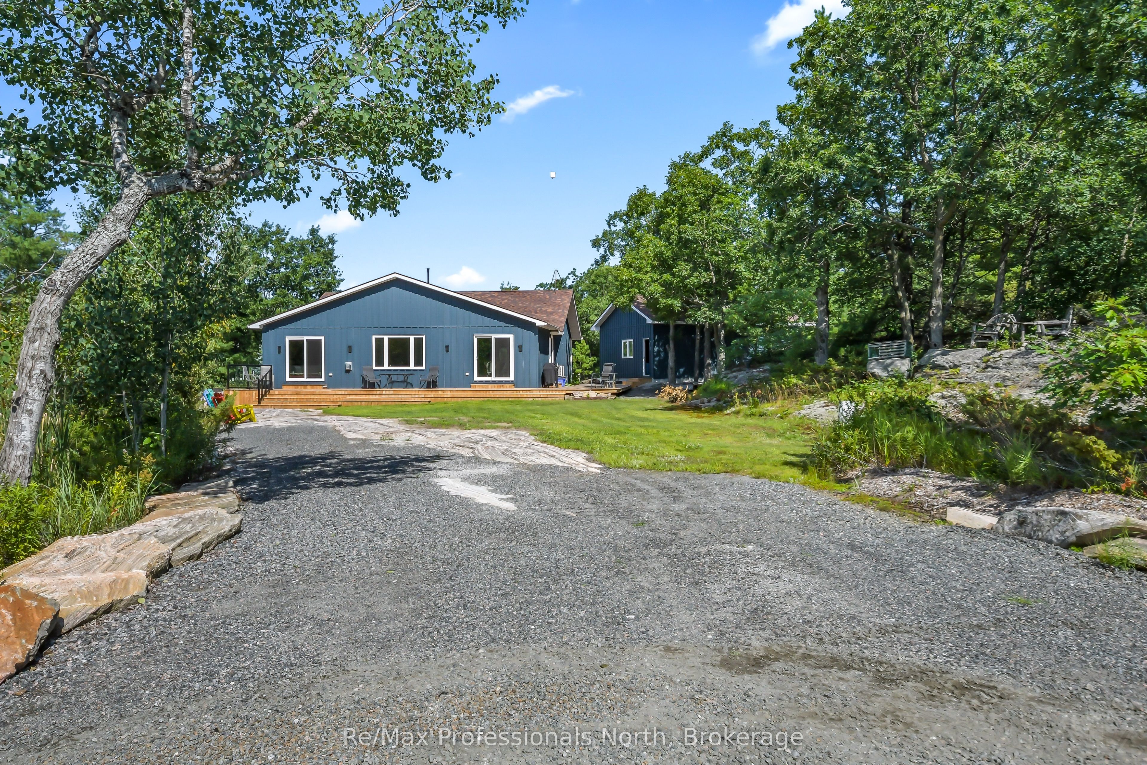 891 Peninsula Road Property Photo 6