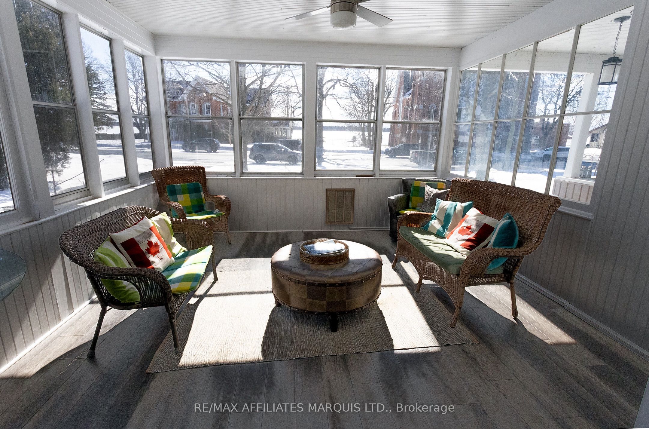 16 Lakeshore Drive Property Photo 21