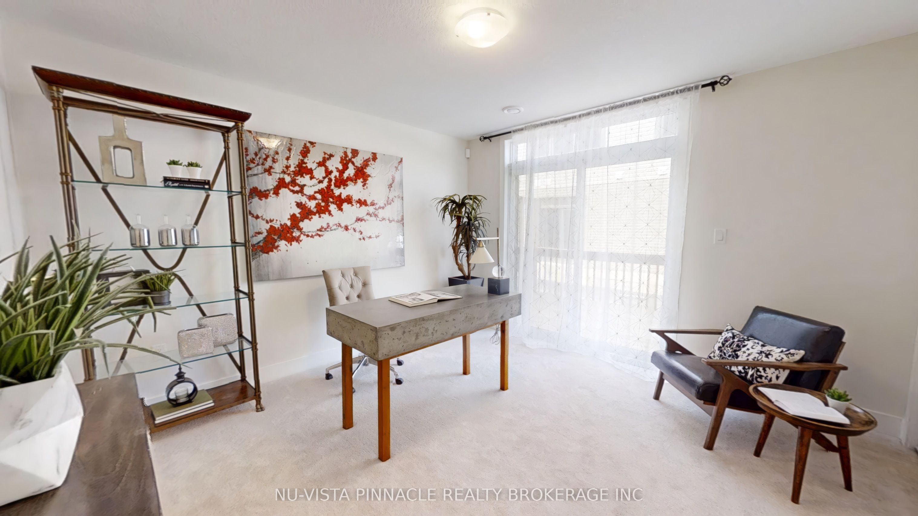 1886 Evans Boulevard Property Photo 3