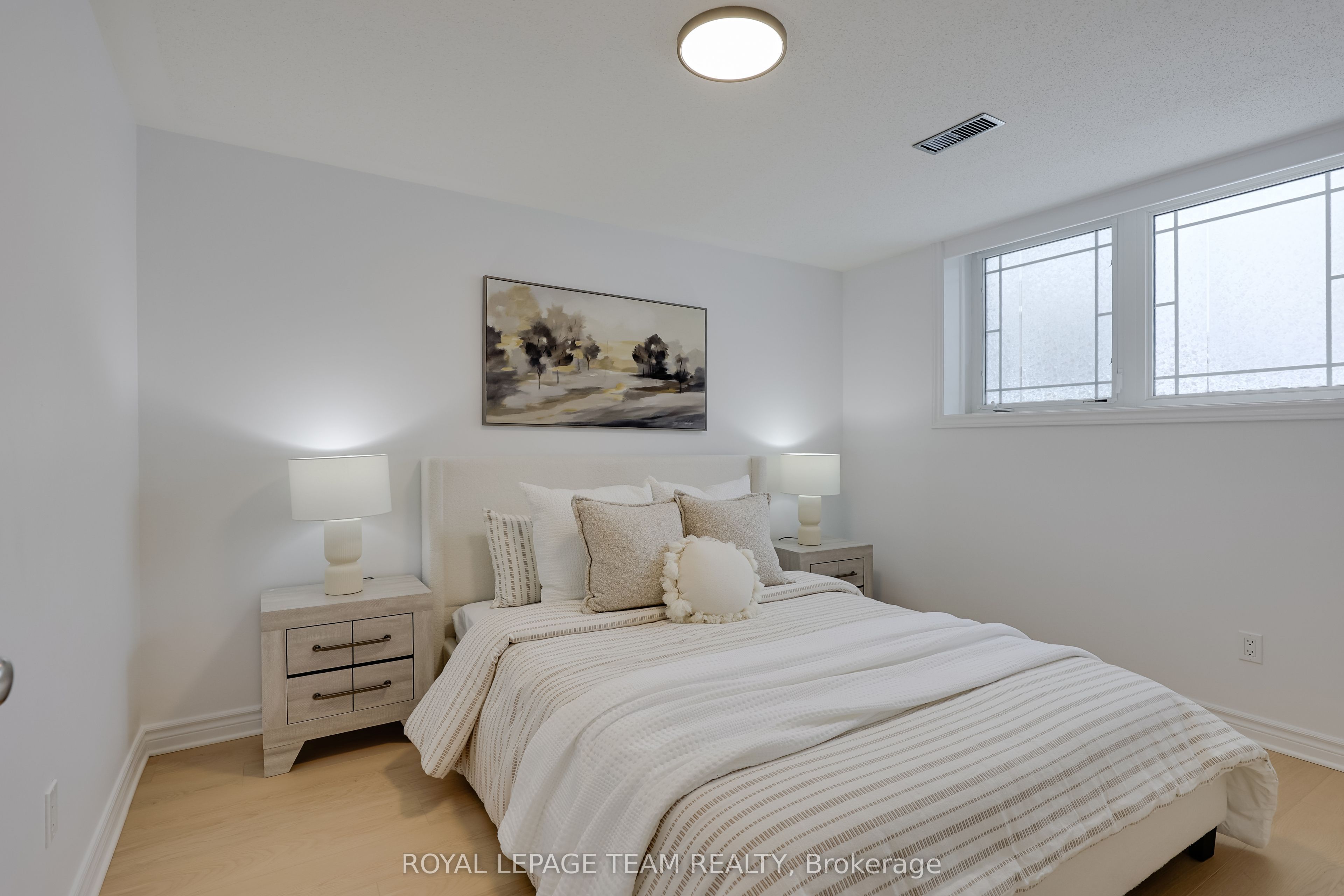 369 Paseo Private 2 Property Photo 32