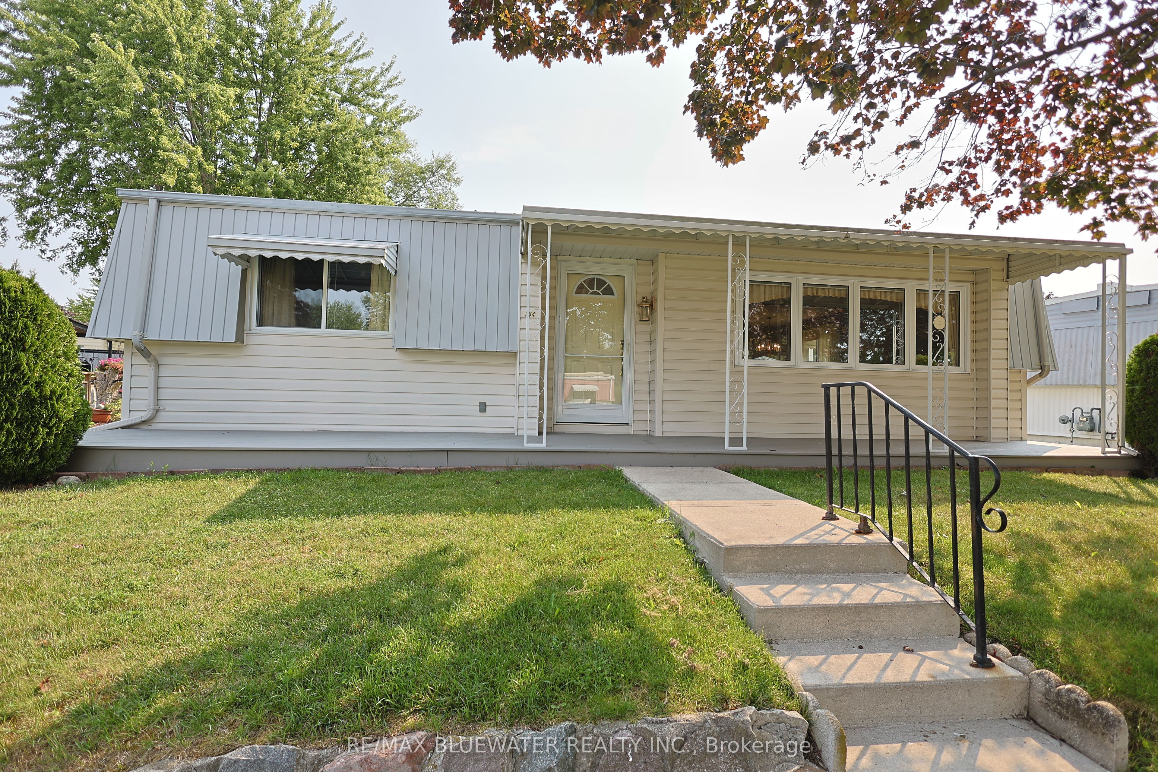 254 Highland Springs Property Photo 7