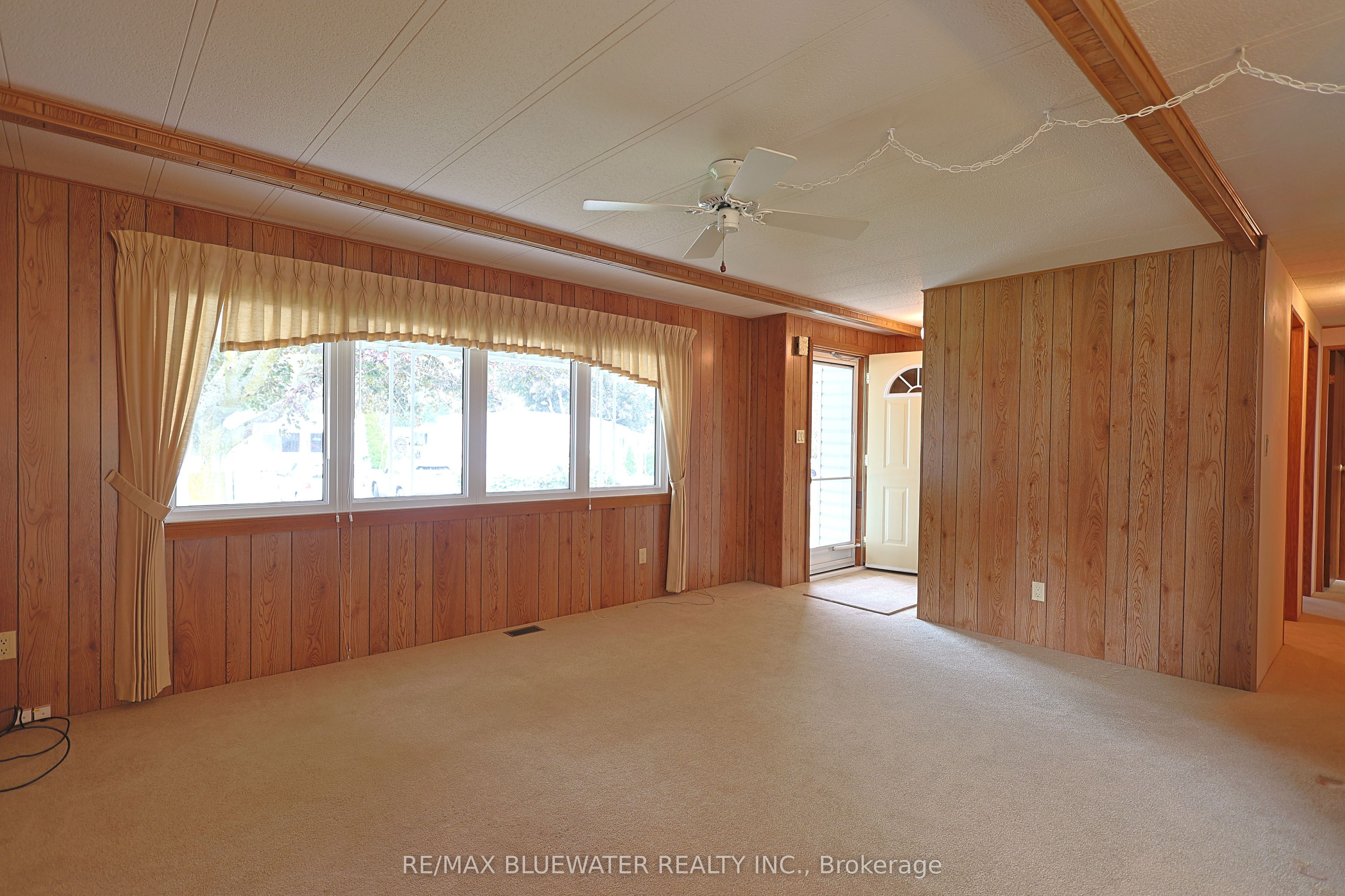 254 Highland Springs Property Photo 10