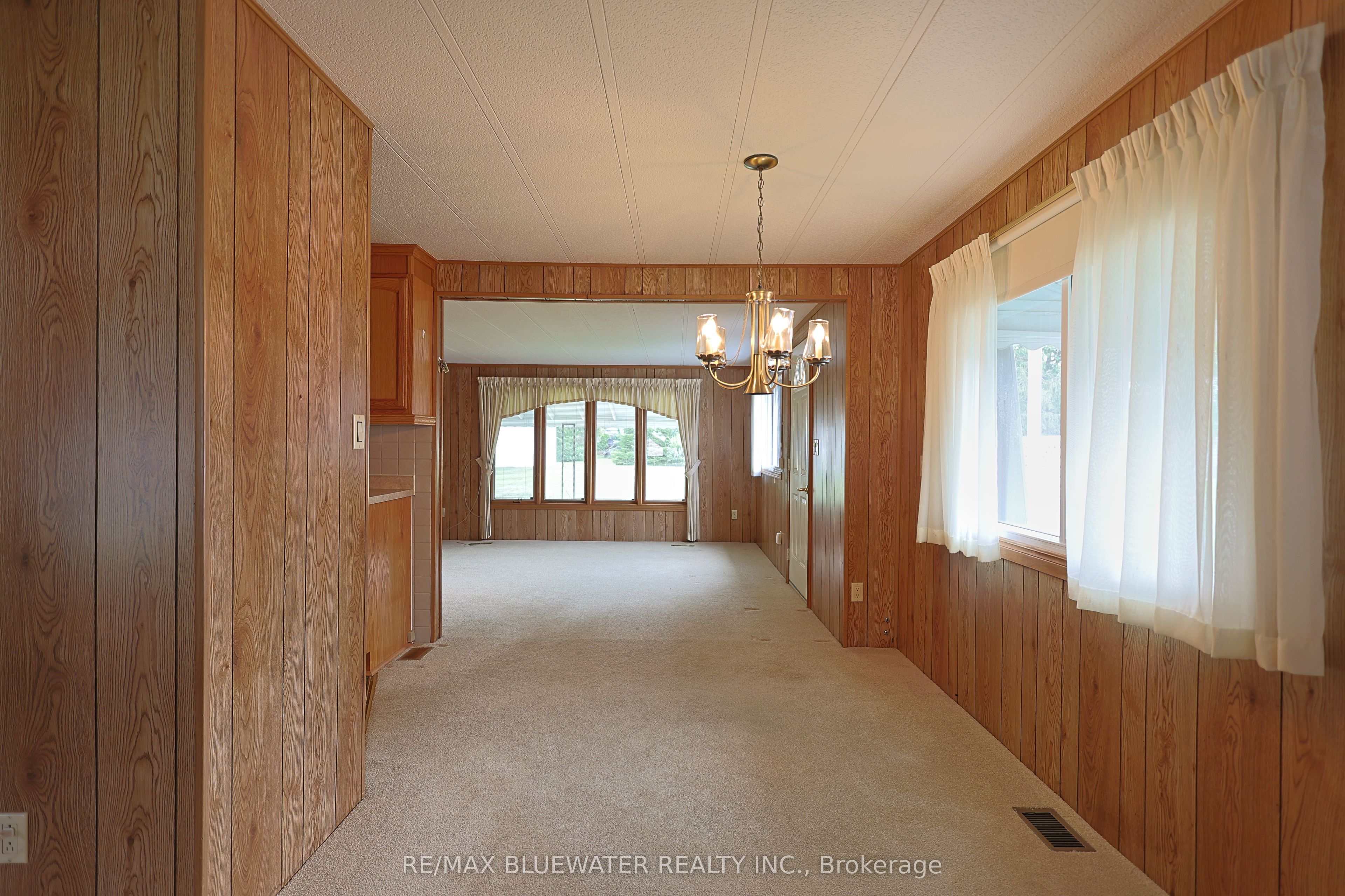 254 Highland Springs Property Photo 13