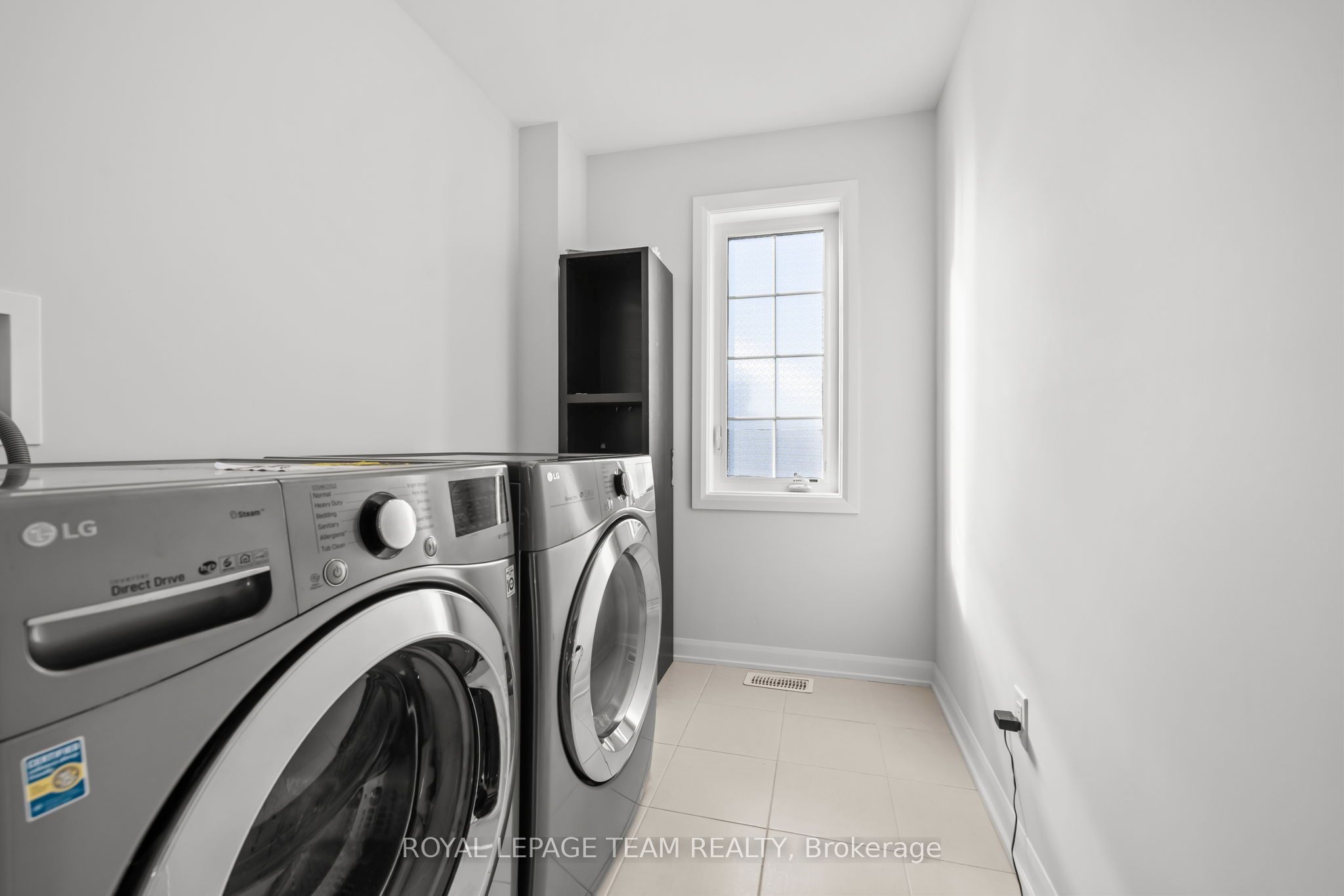 70 Ralph Erfle Way Property Photo 28