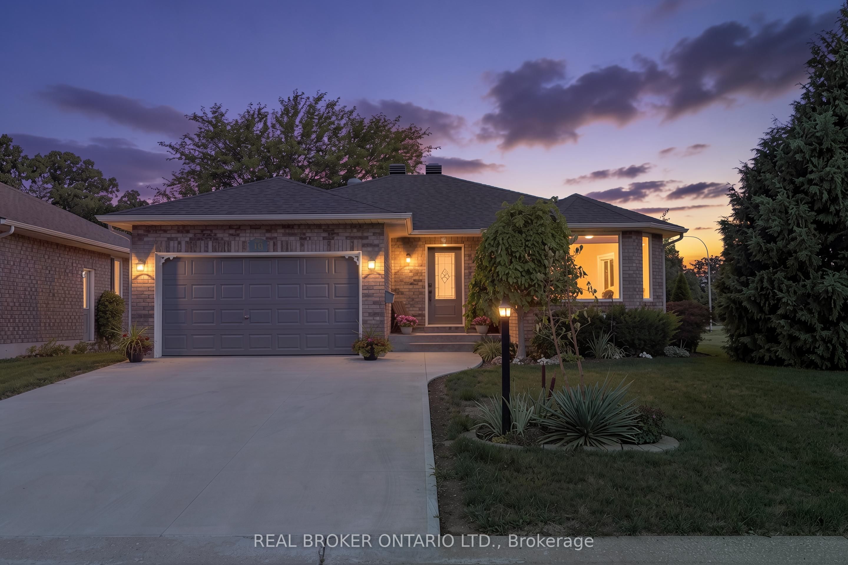 10 Sunset Lane Property Photo 1