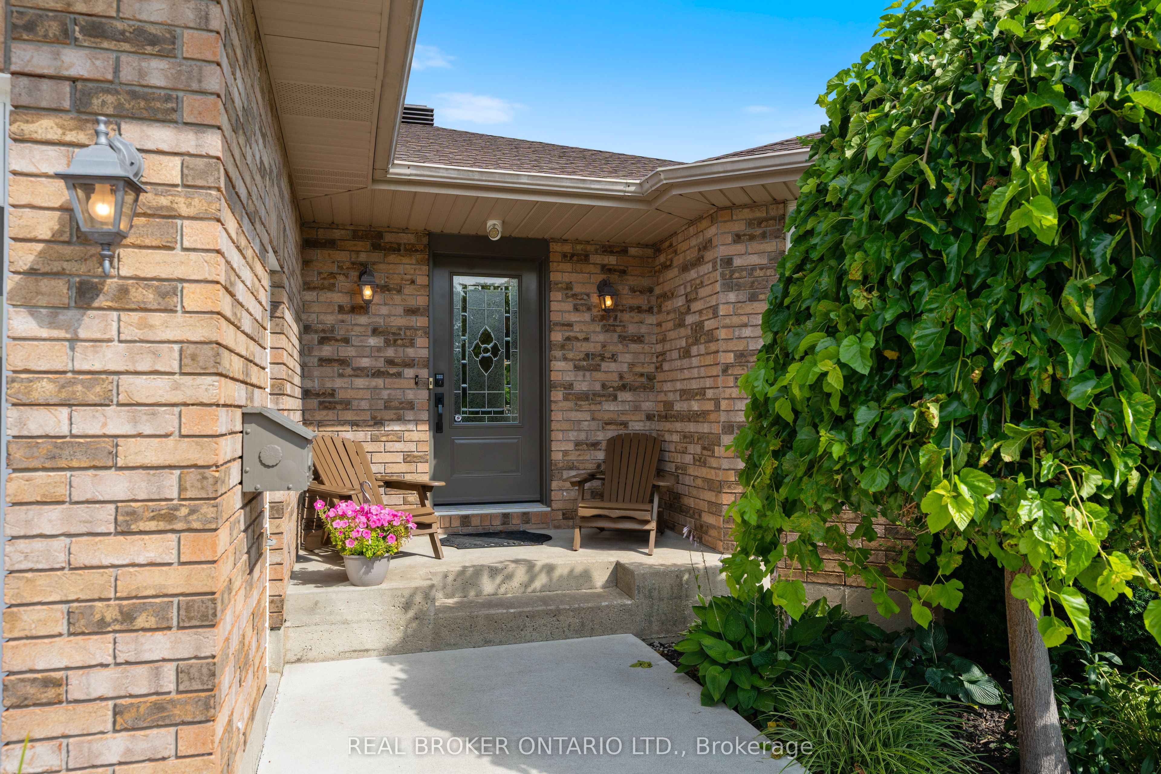 10 Sunset Lane Property Photo 24