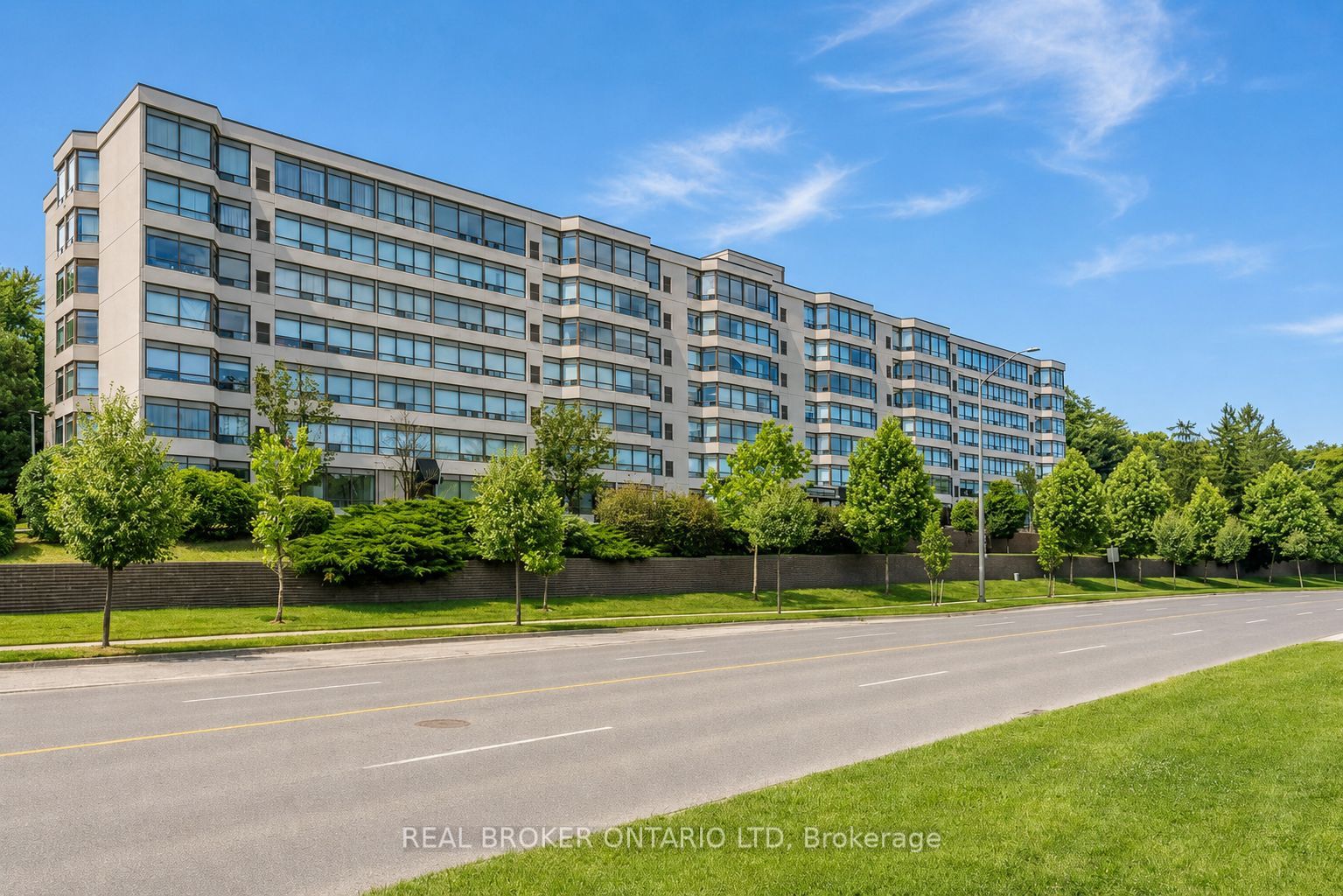 521 Riverside Drive 315 Property Photo 1