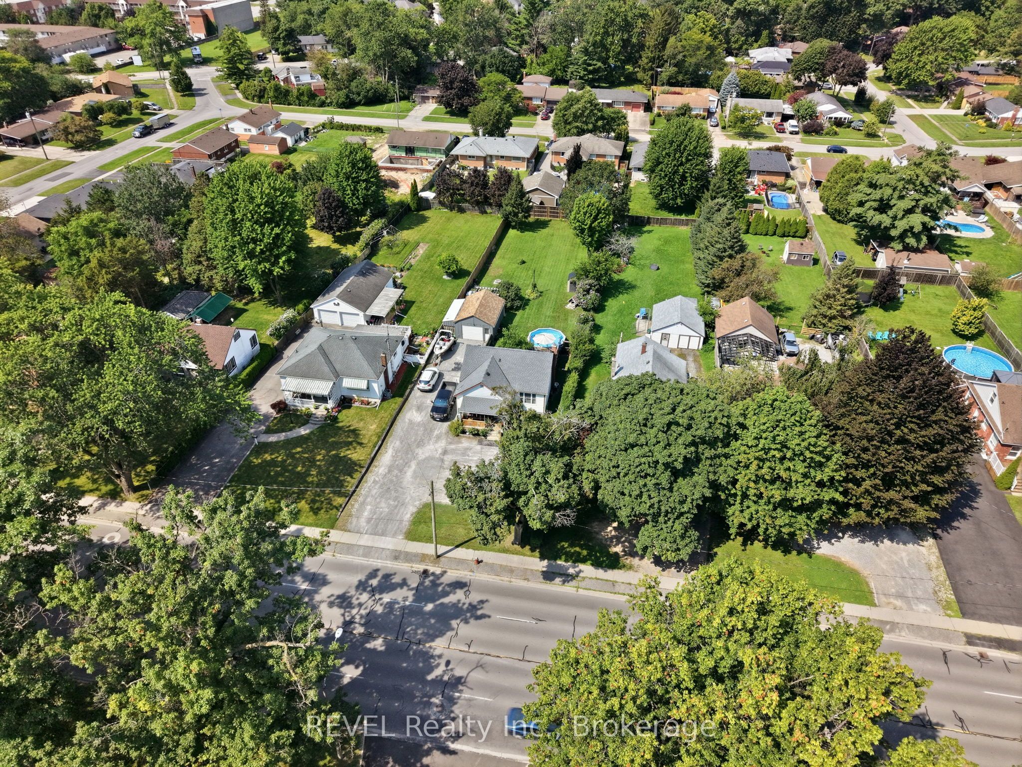 5699 Montrose Road Property Photo 33