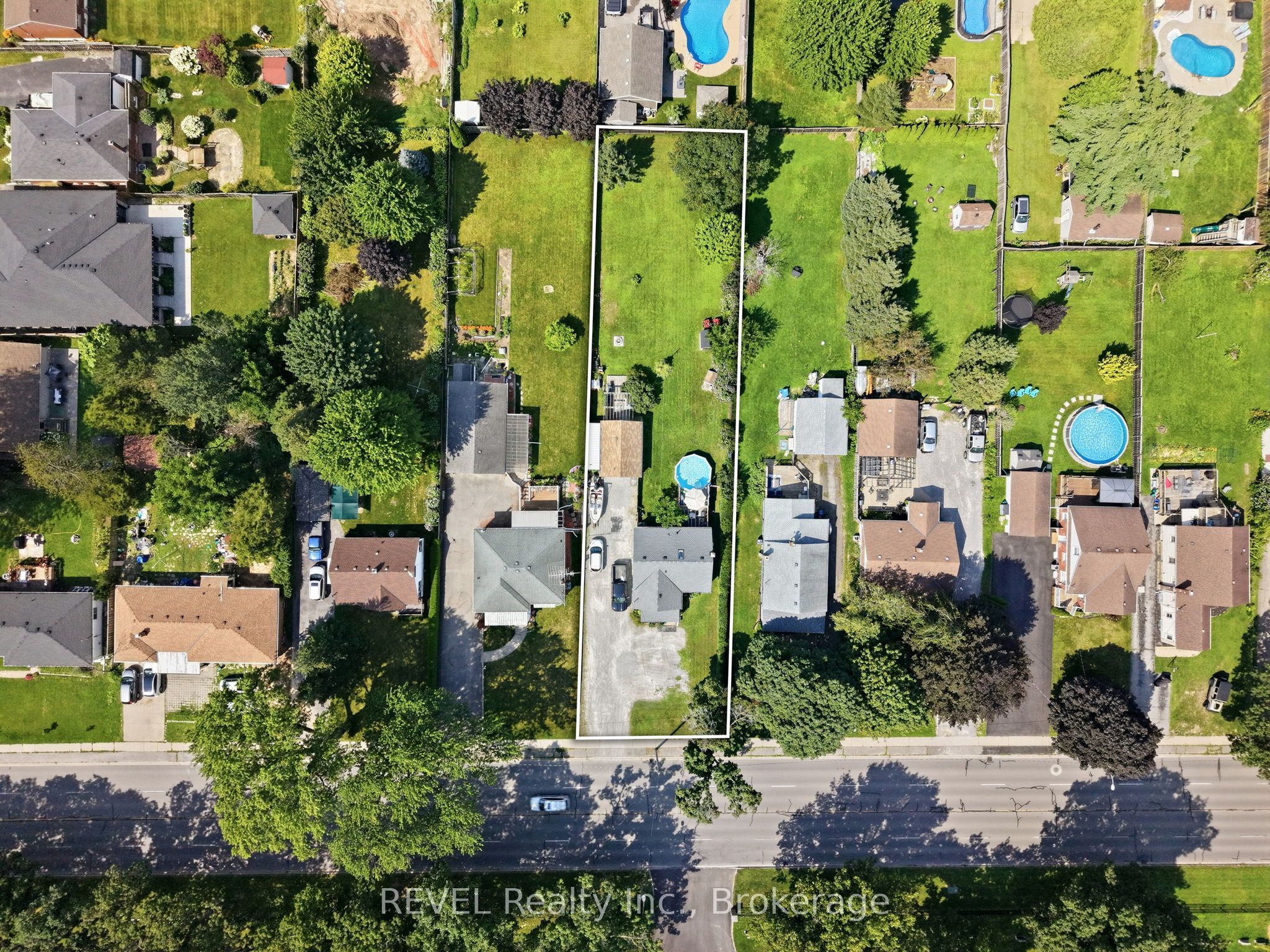 5699 Montrose Road Property Photo 37