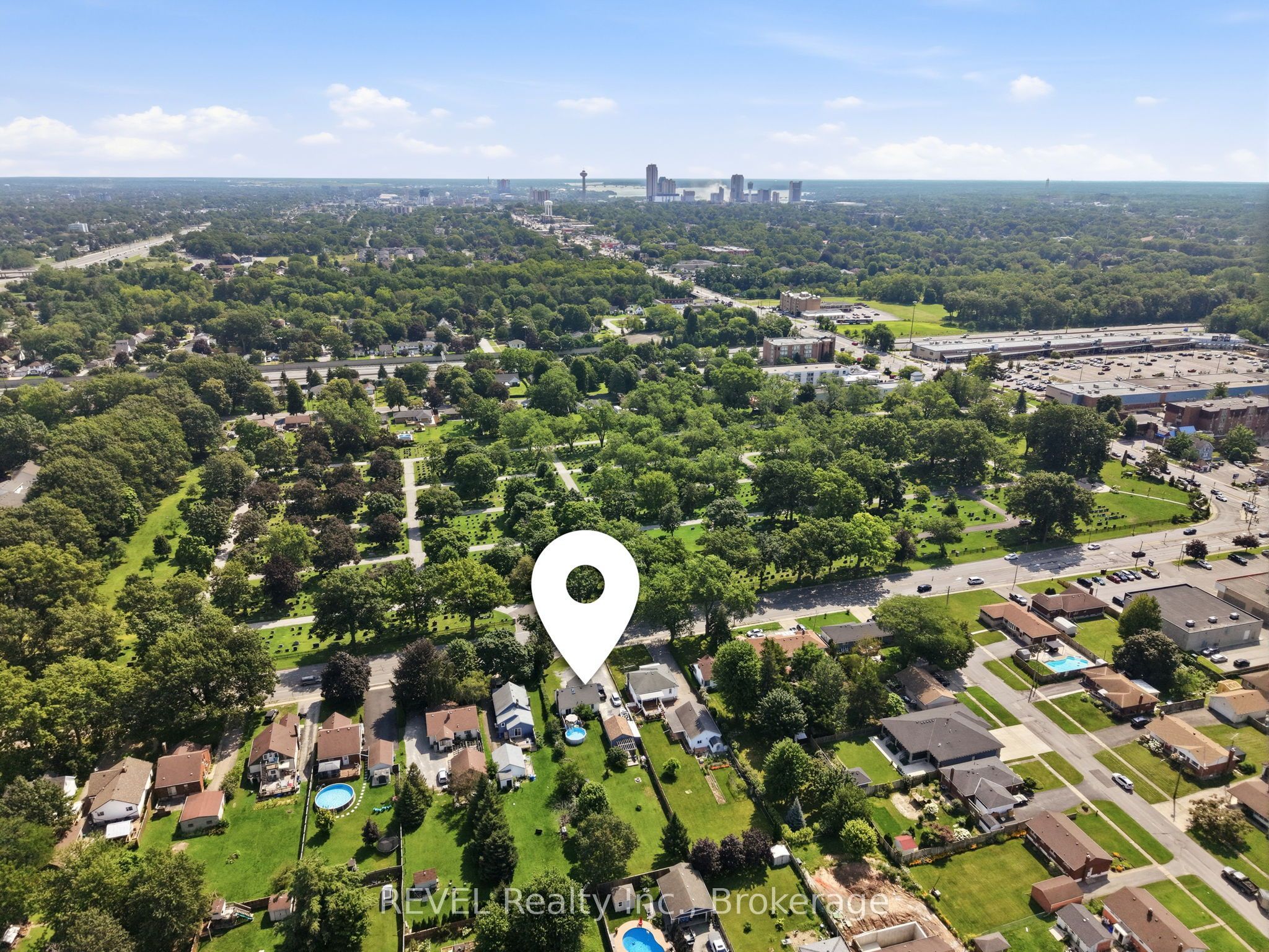 5699 Montrose Road Property Photo 39