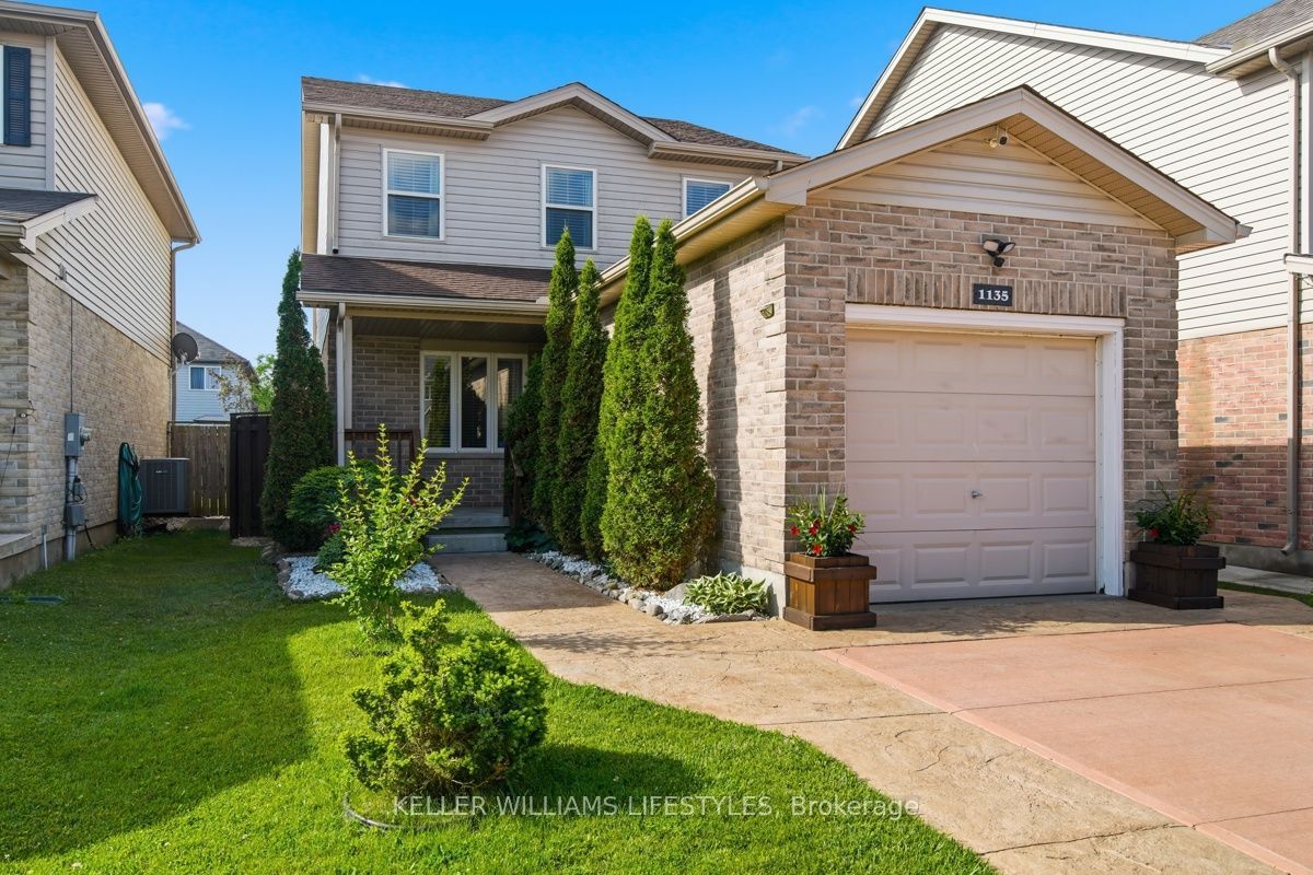 1135 Kimball Crescent