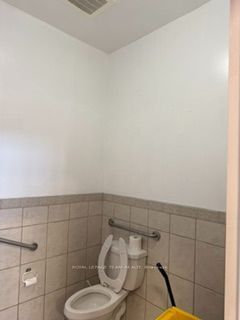 1884 Merivale Road Property Photo 17