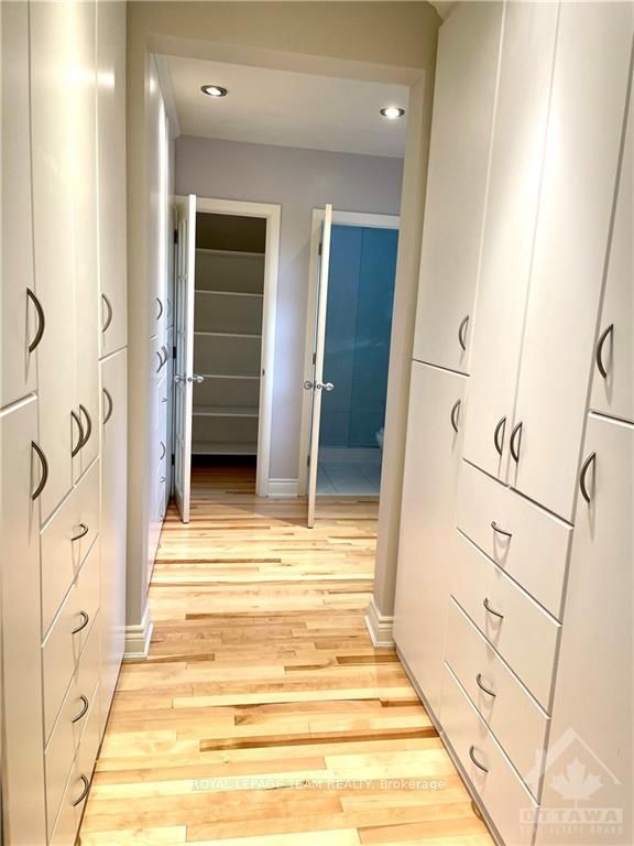 522 Piccadilly Avenue Property Photo 11