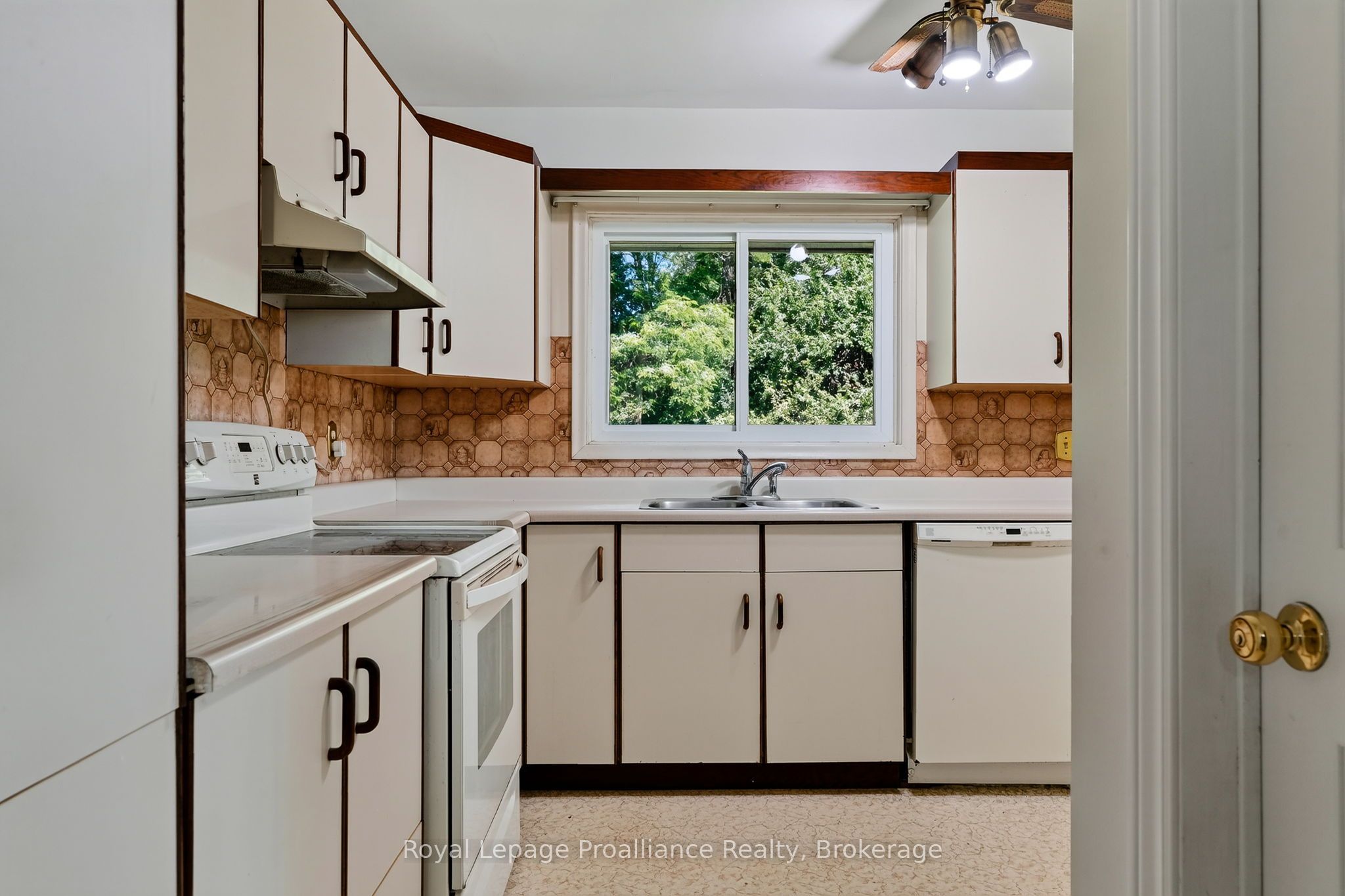 10132 County Rd 2 Property Photo 25
