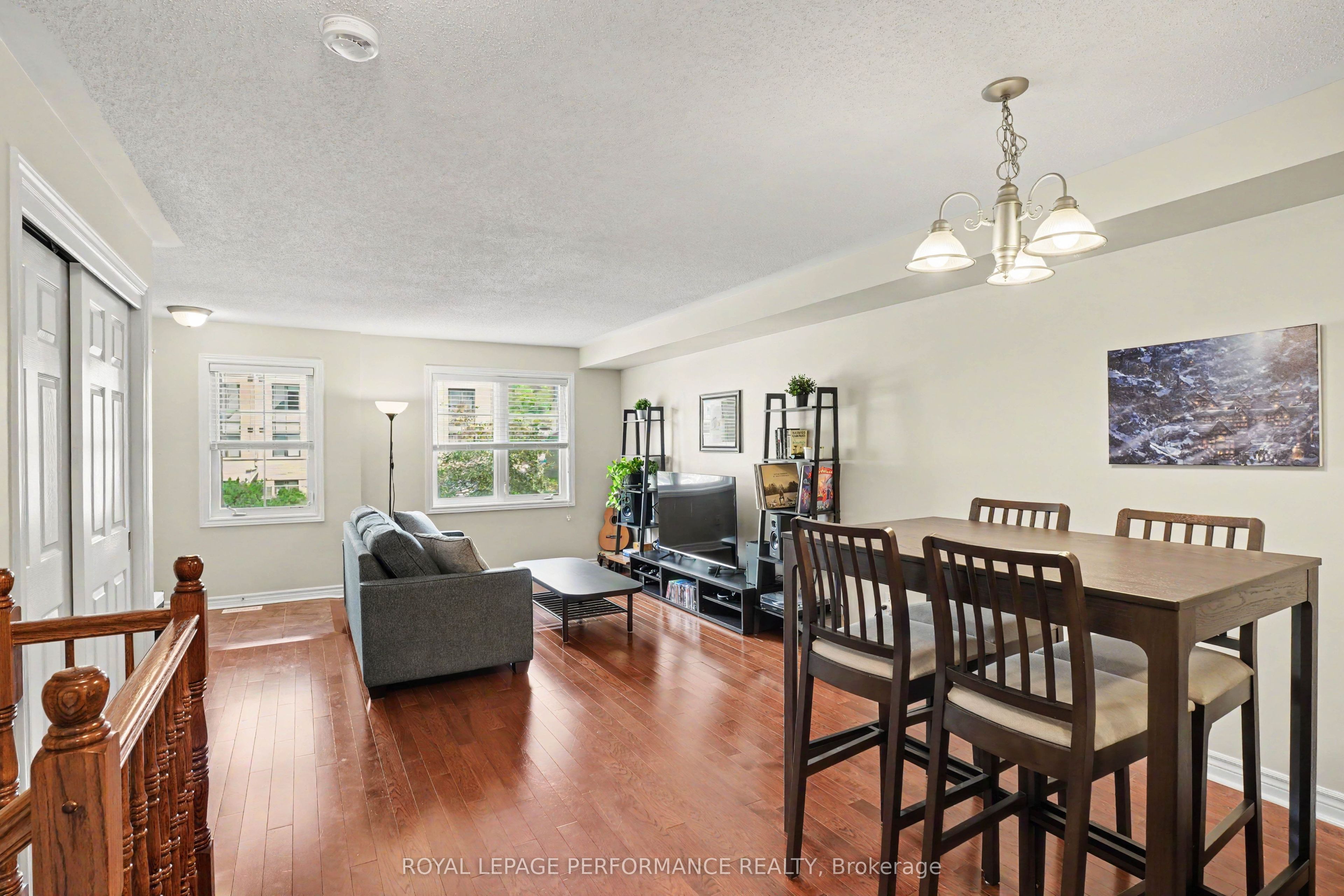 269a Titanium Private Property Photo 9