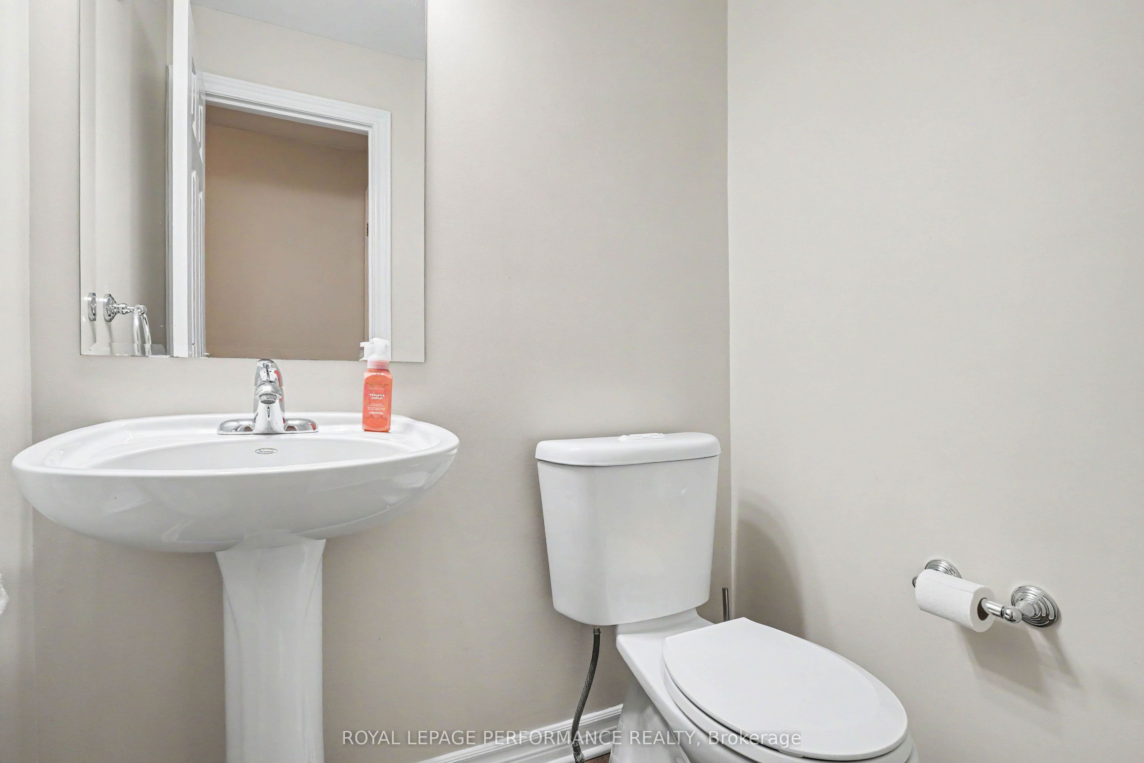 269a Titanium Private Property Photo 12