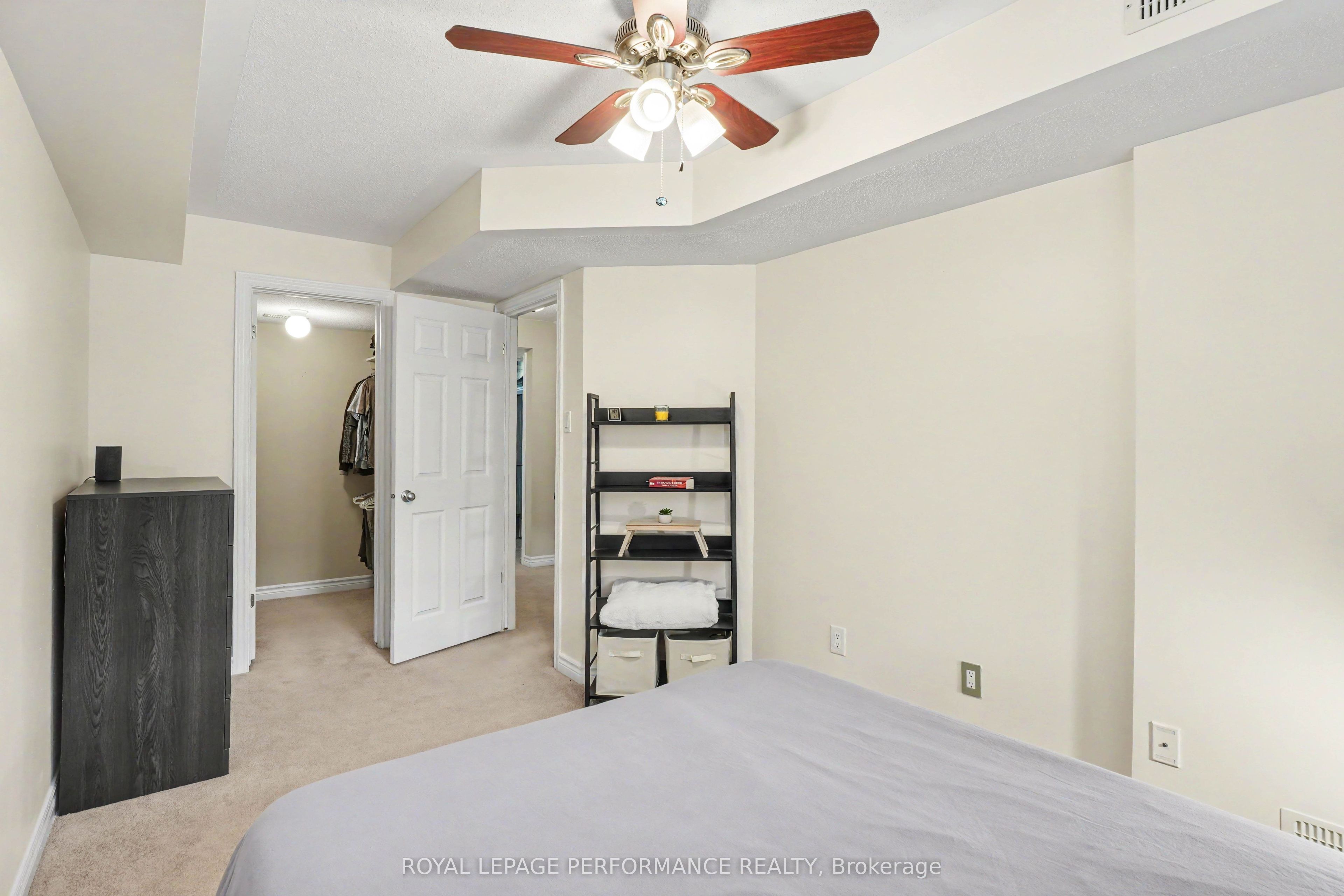 269a Titanium Private Property Photo 14