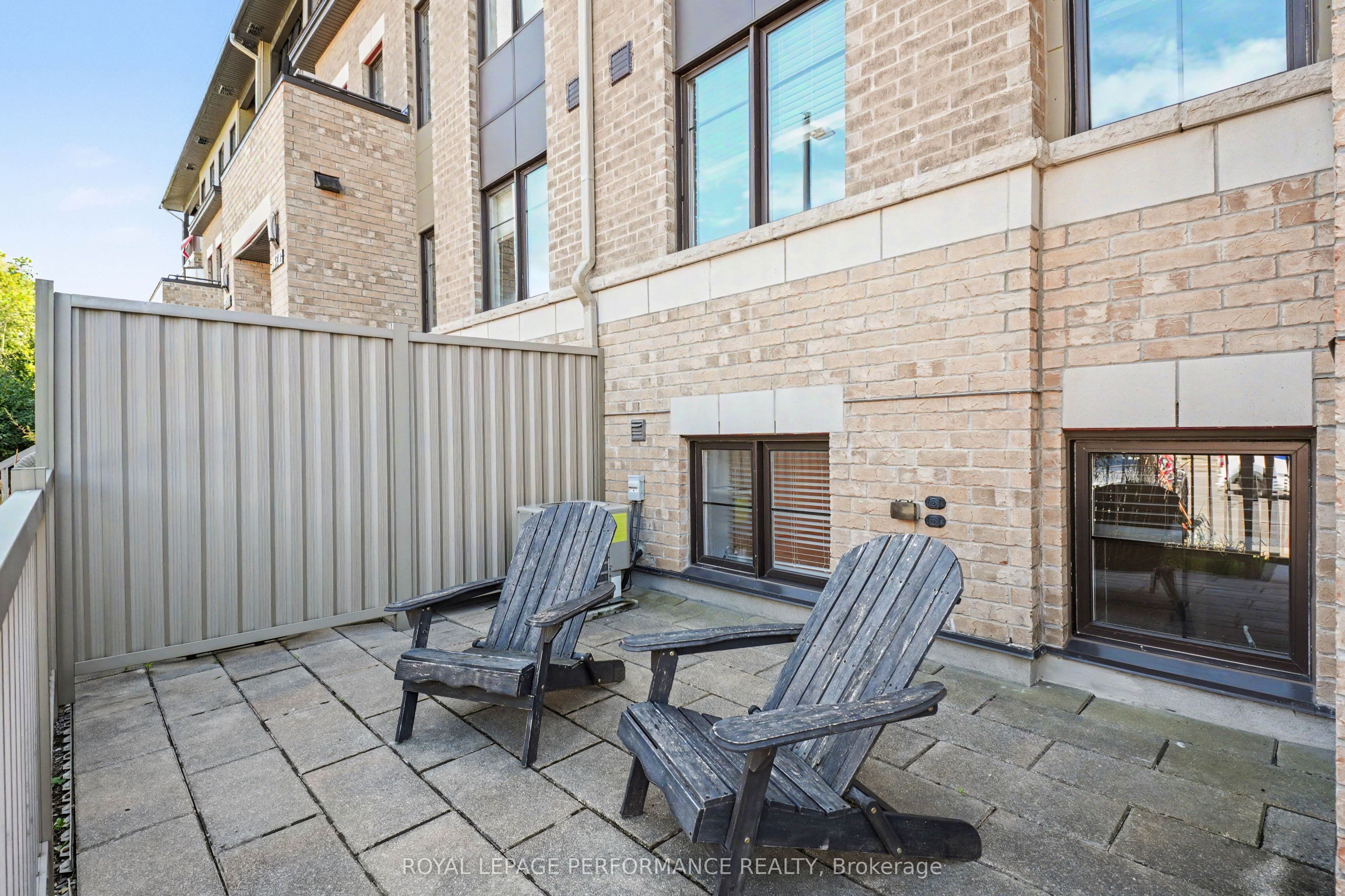 269a Titanium Private Property Photo 19