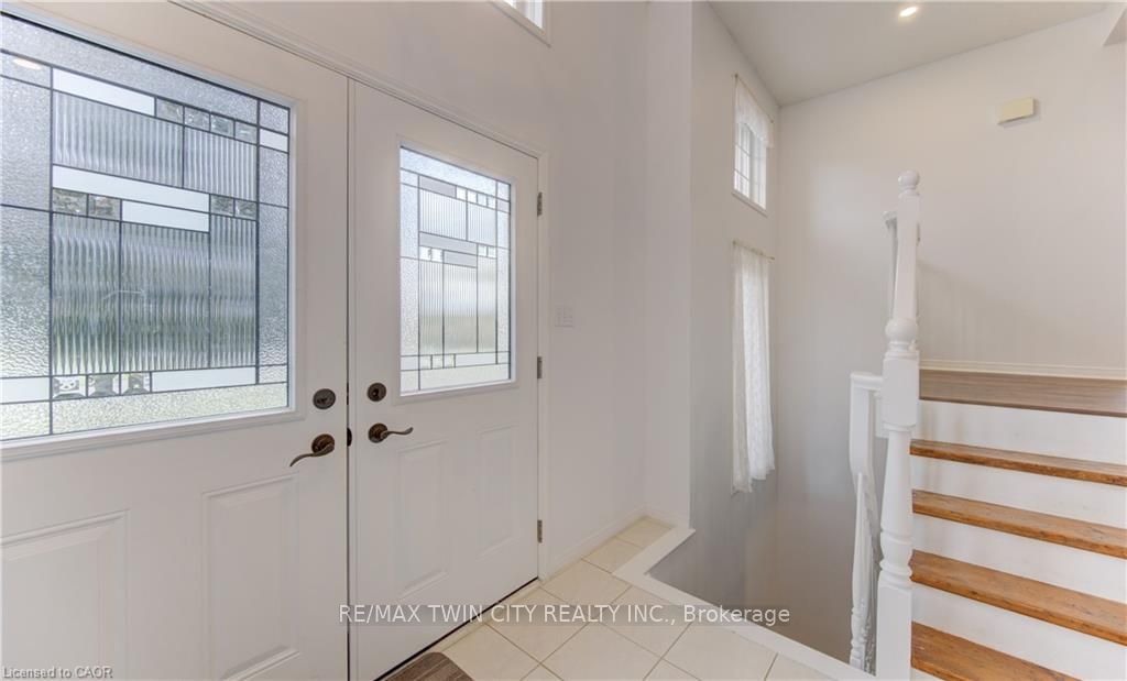 49 King William Street Property Photo 6