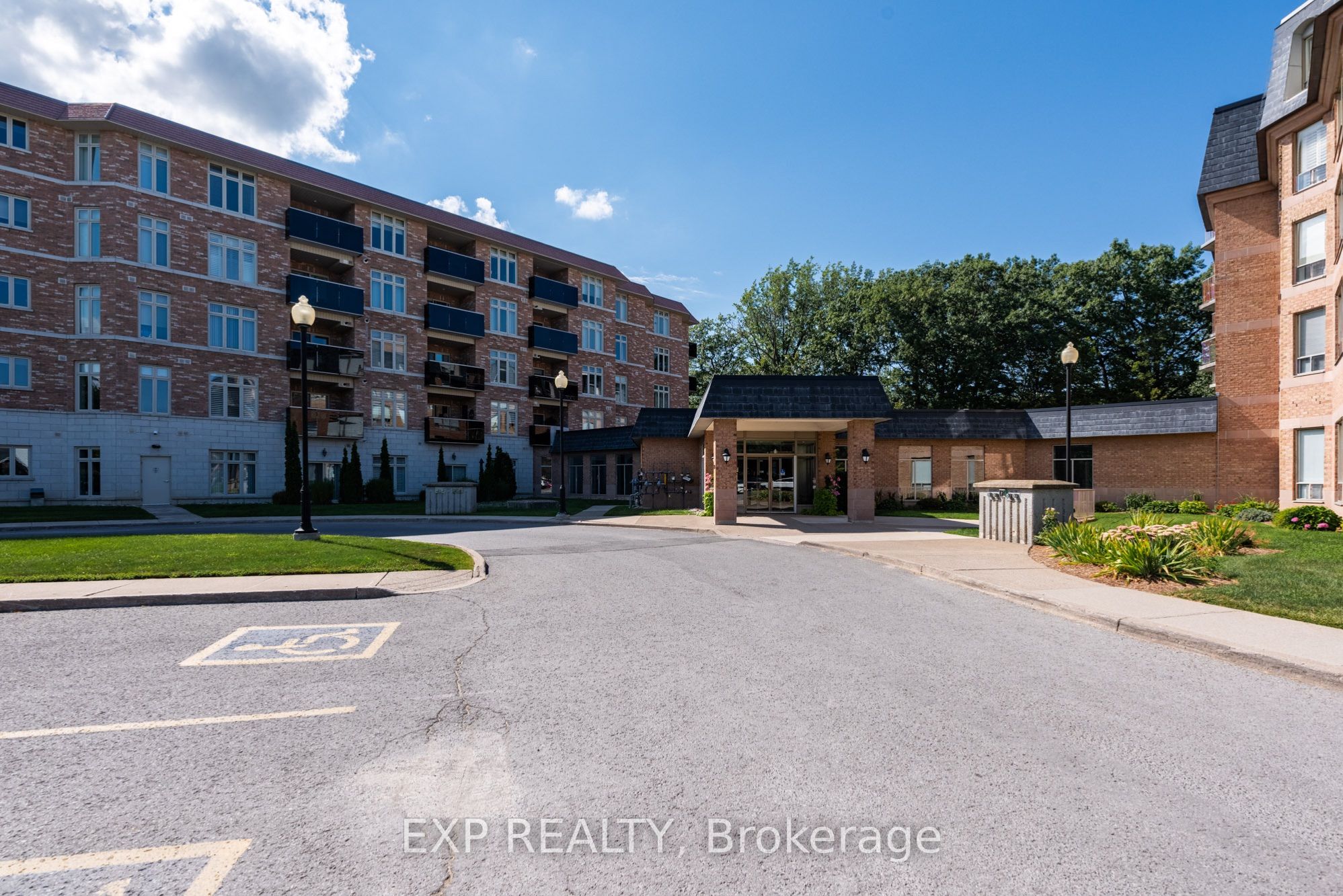 8111 Forest Glen Drive 227 Property Photo 1
