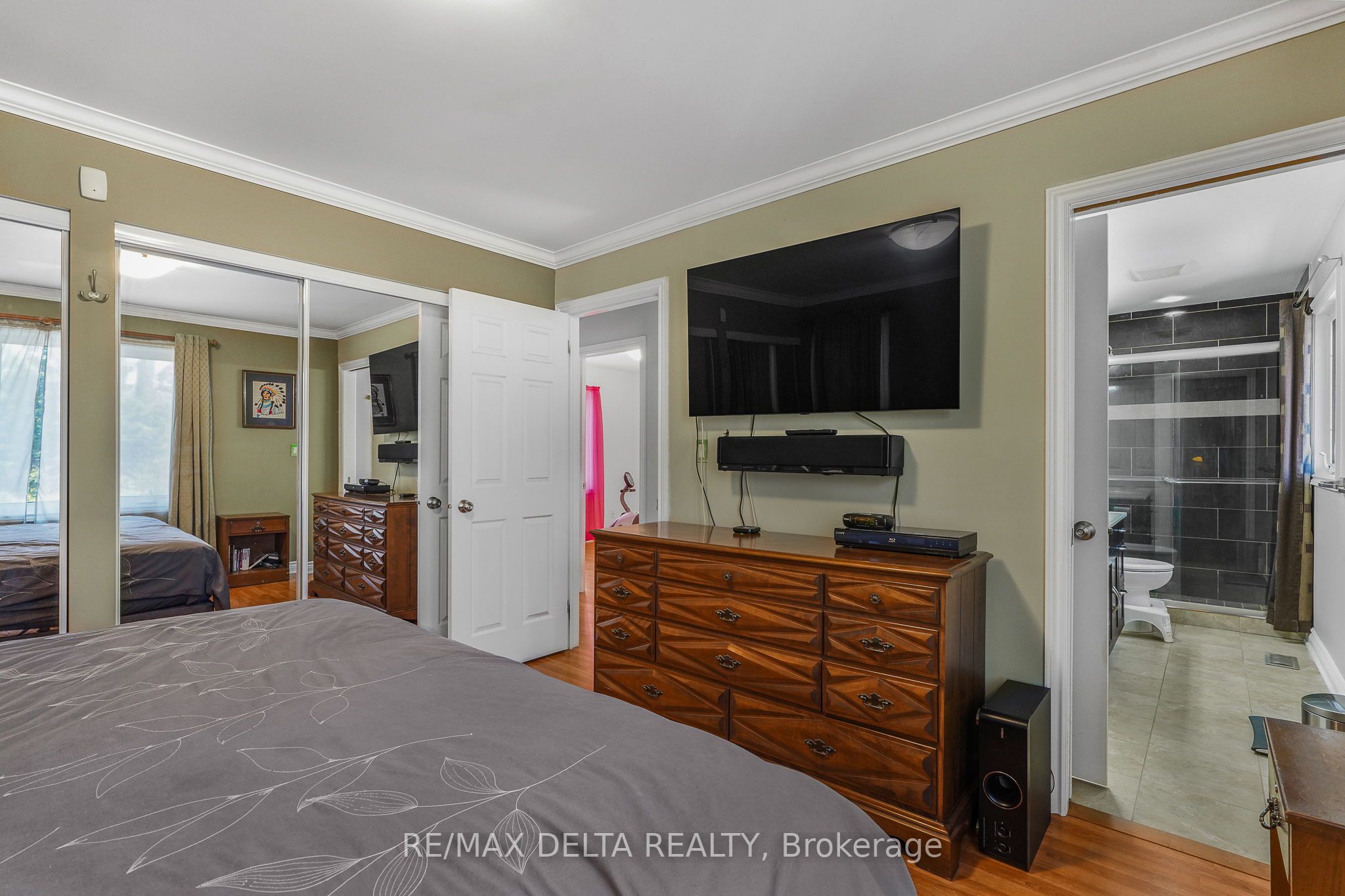 2567 Cleroux Crescent Property Photo 18