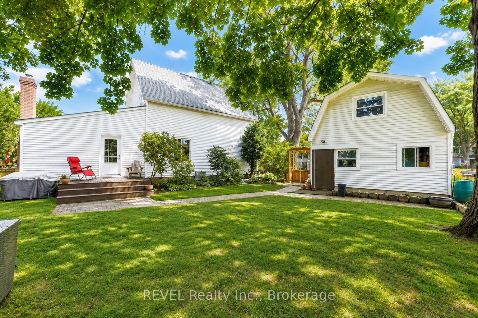 2791 Neptune Crescent Property Photo 23