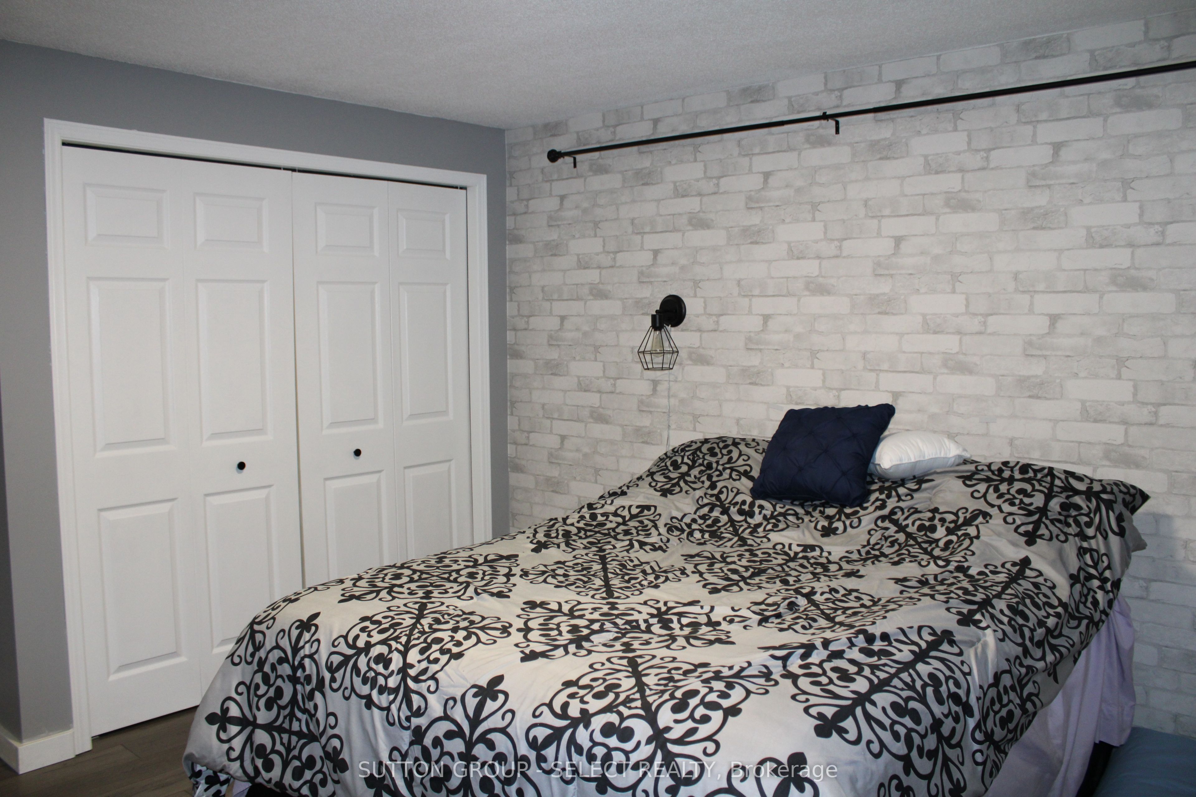 234 Parkview Drive Property Photo 19
