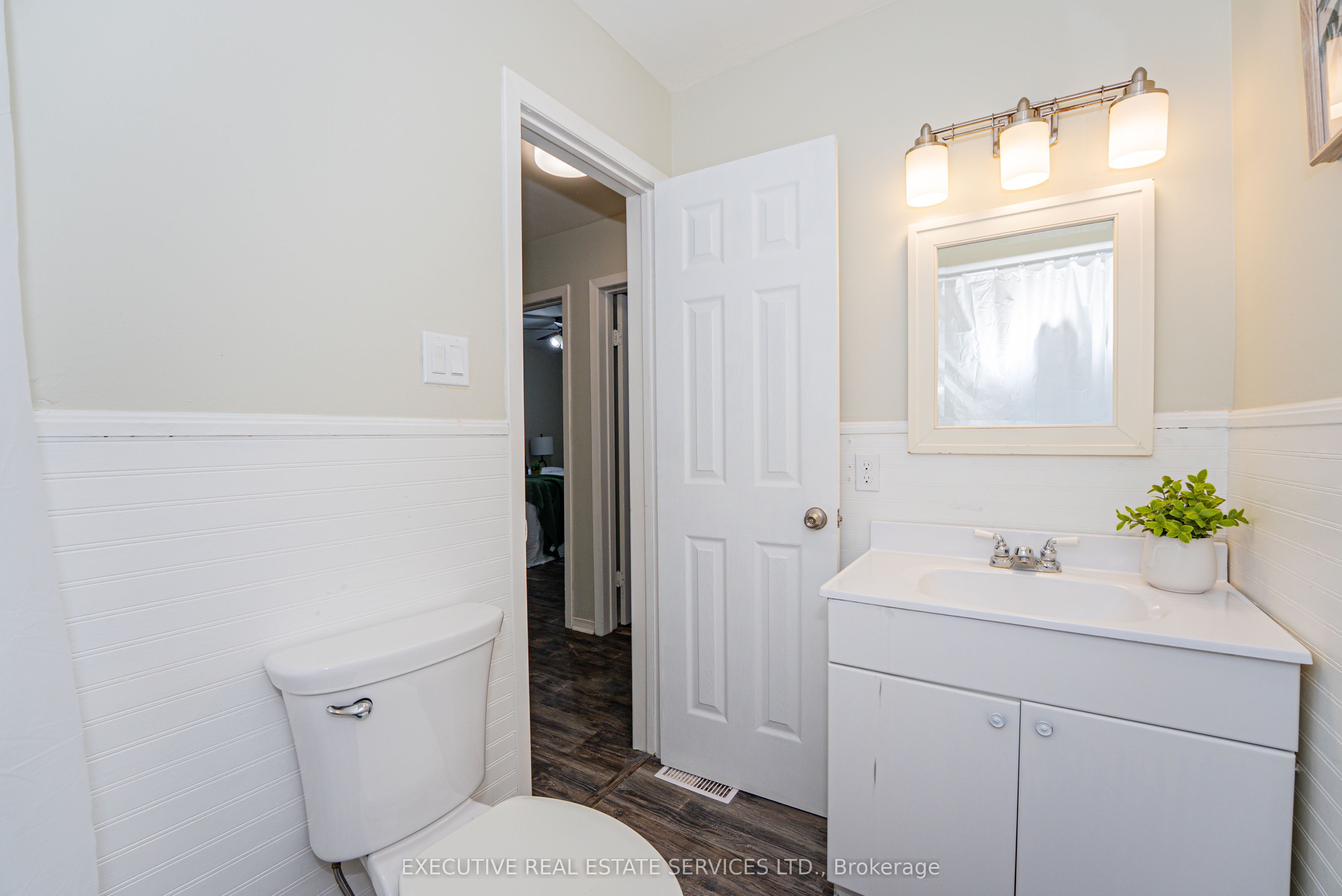 77 Overlea Drive Property Photo 22